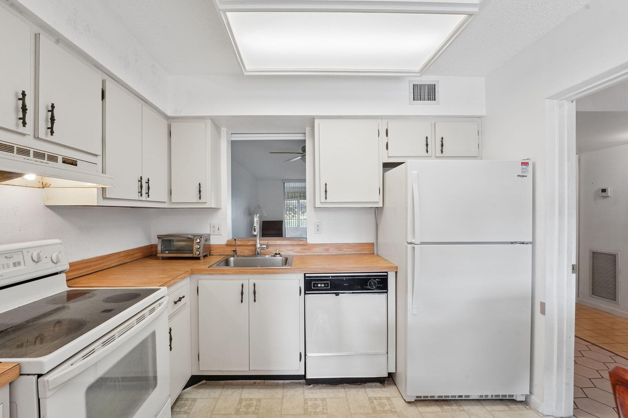 370 NW 76th Avenue 104, Margate, FL 33063 — photo 12 of 51
