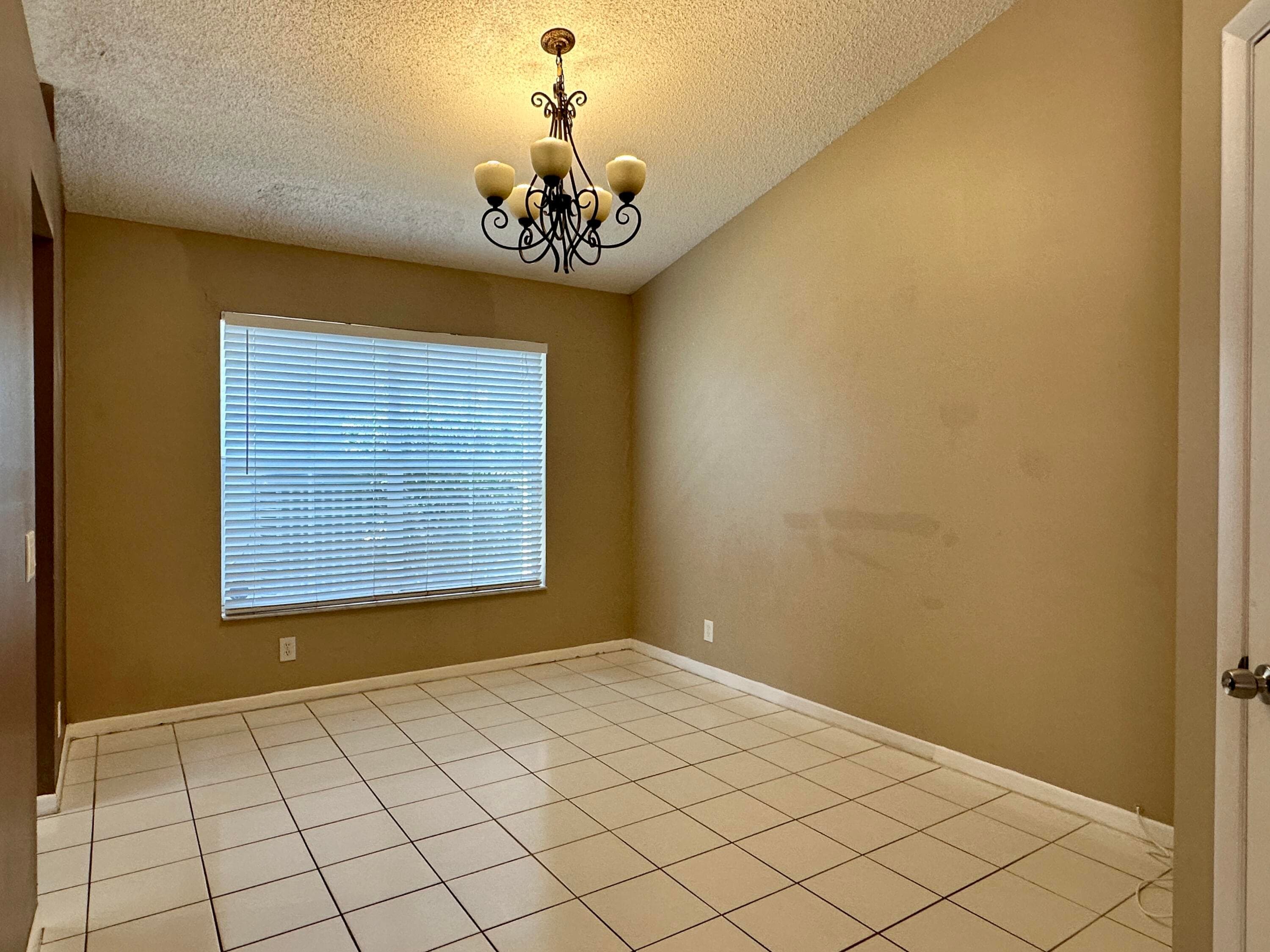 386 Carrington Drive, Weston, FL 33326 — photo 17 of 33