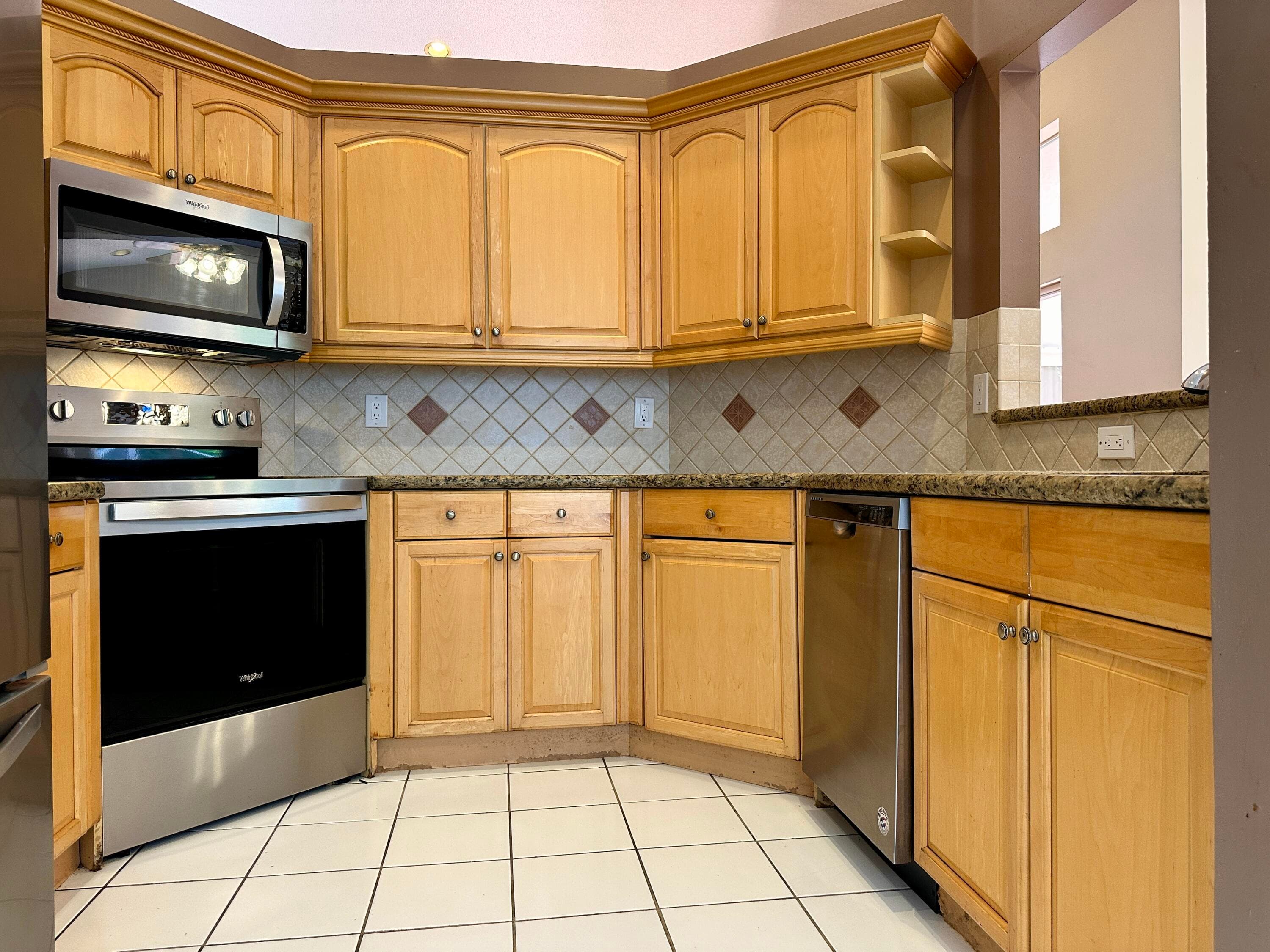 386 Carrington Drive, Weston, FL 33326 — photo 19 of 33