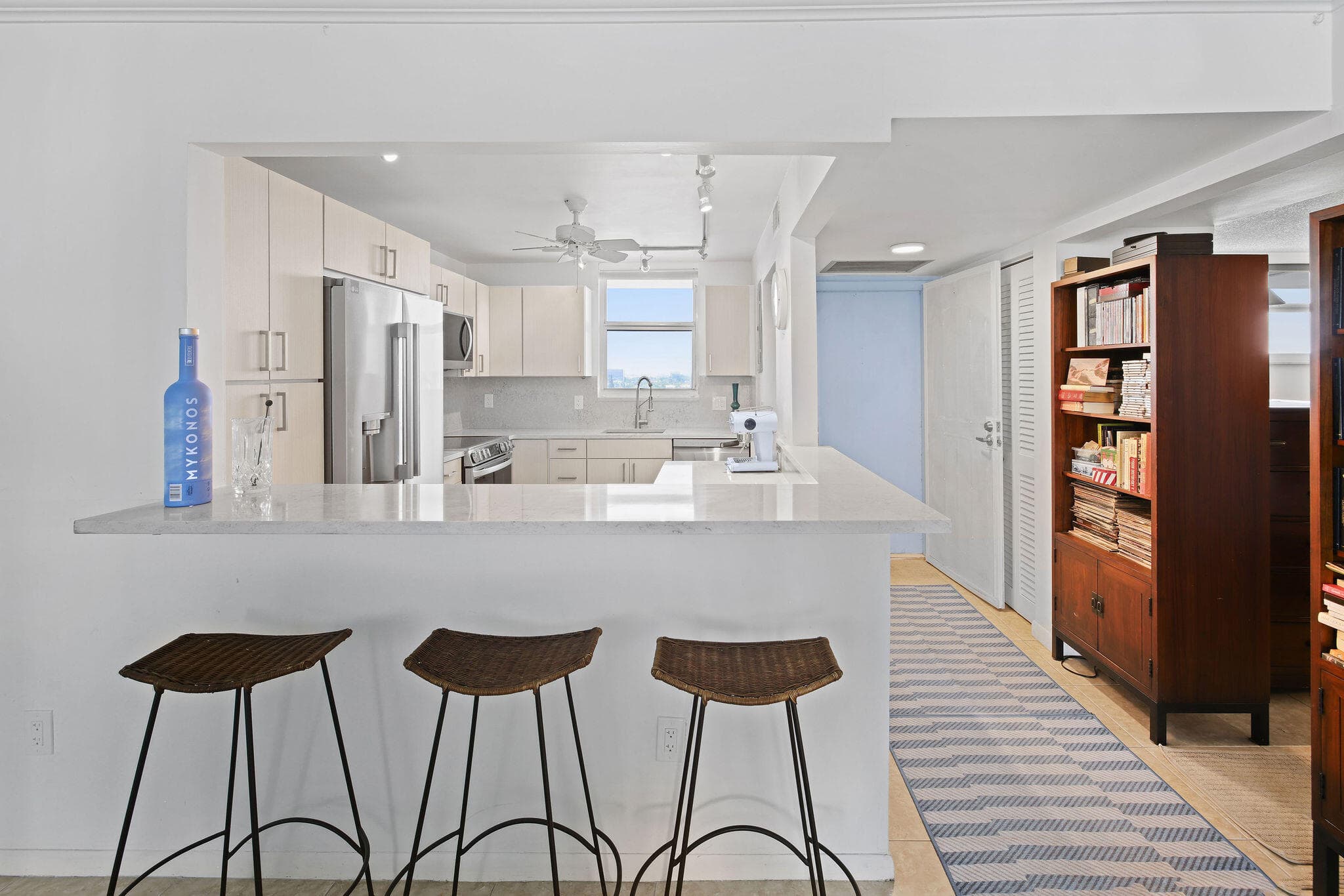 3100 NE 49 Street Street NE 1110, Fort Lauderdale, FL 33308 — photo 17 of 65