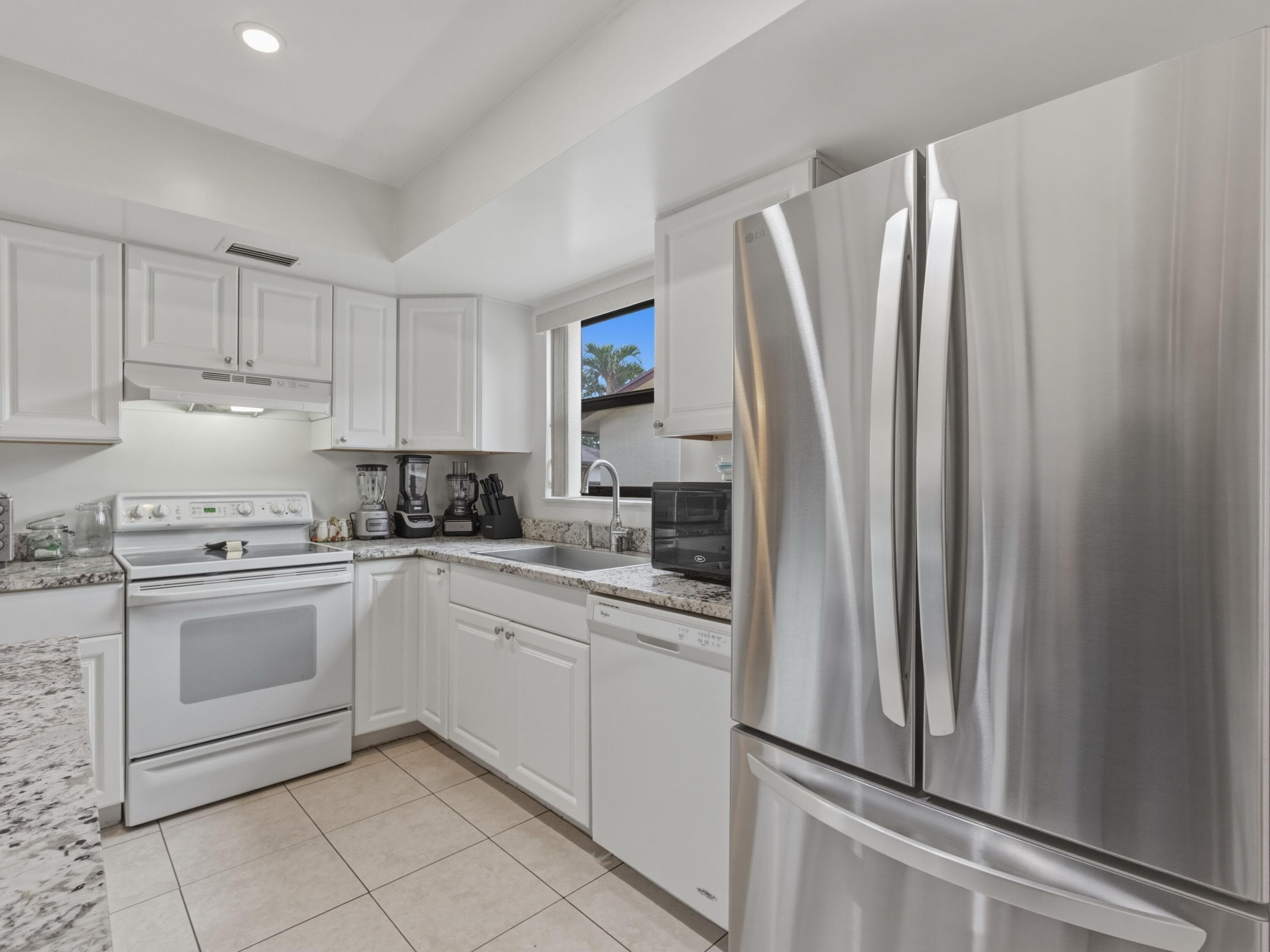6345 Tall Cypress Circle, Greenacres, FL 33463 — photo 8 of 29