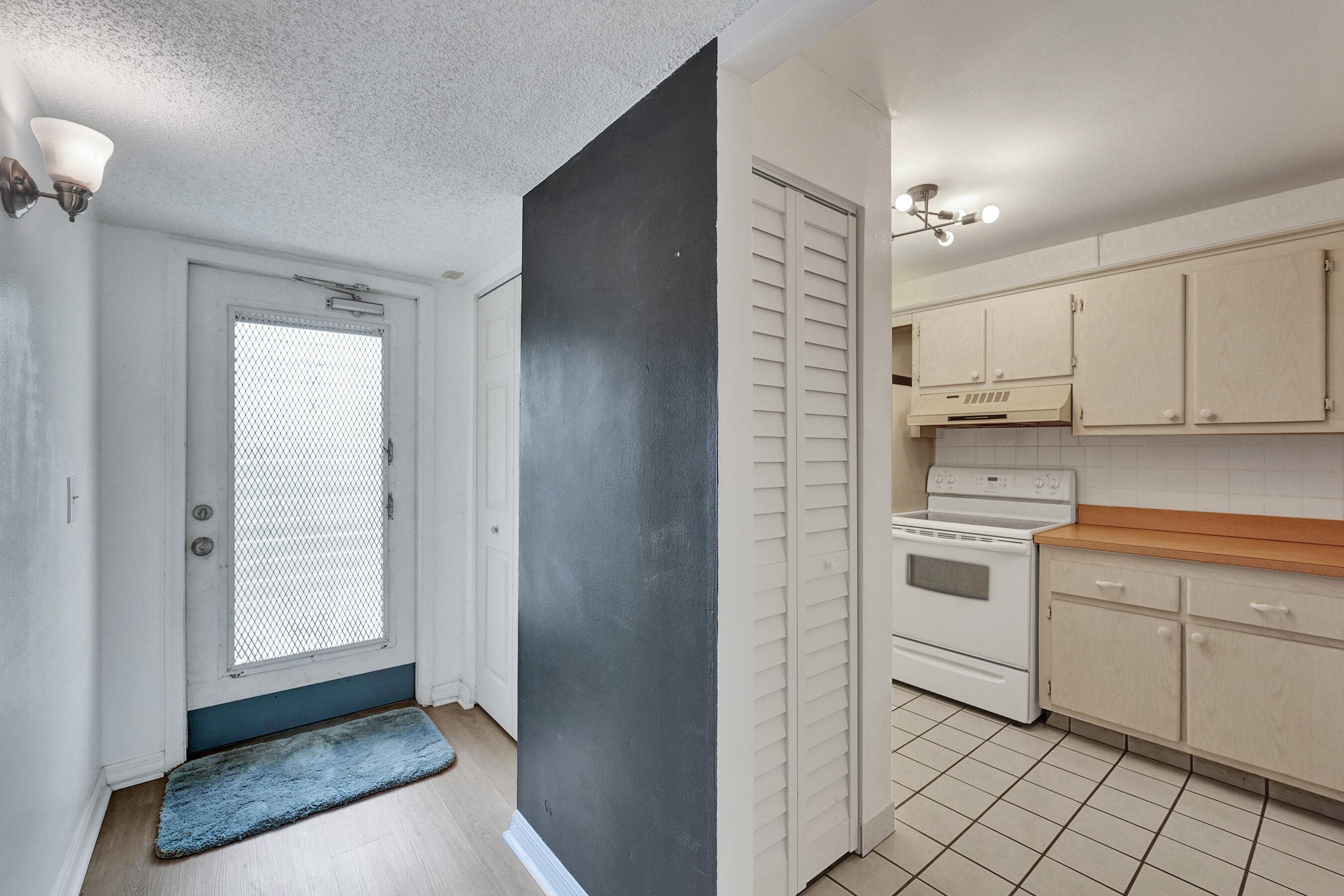 9470 Poinciana Place 308, Davie, FL 33324 — photo 6 of 53