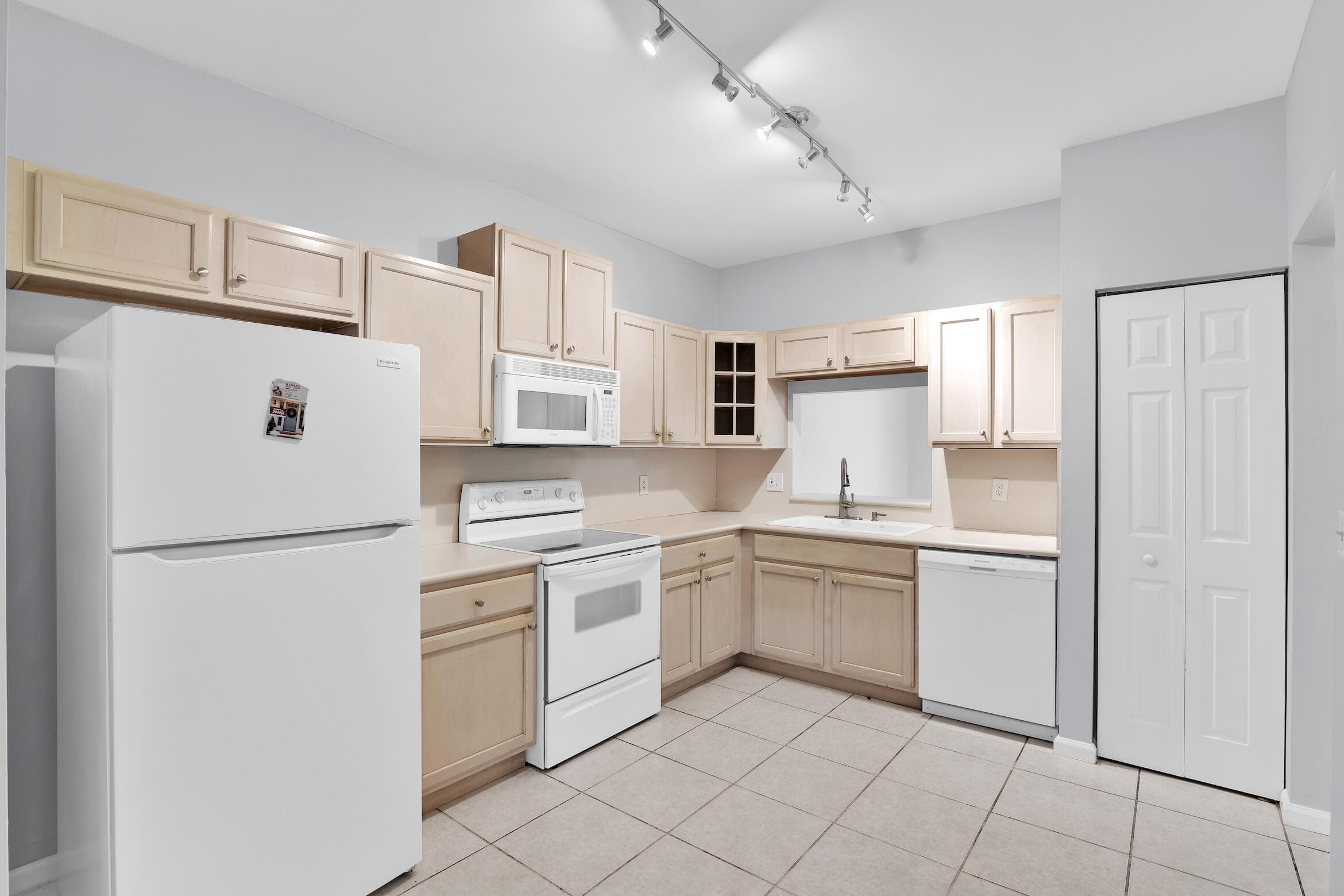 8297 Via Leonessa, Boca Raton, FL 33433 — photo 5 of 20