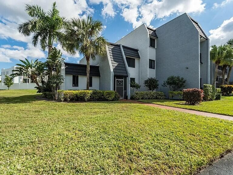 4228 Deste Court, Lake Worth, FL 33467 — photo 2 of 20