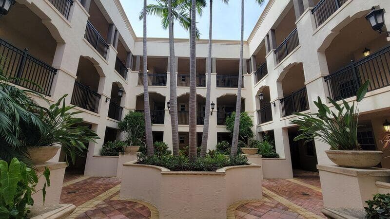 4445 El Mar Drive 303, Lauderdale-By-The-Sea, FL 33308 — photo 1 of 42