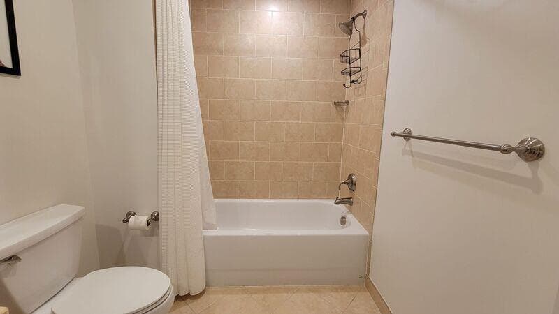 4445 El Mar Drive 303, Lauderdale-By-The-Sea, FL 33308 — photo 20 of 42