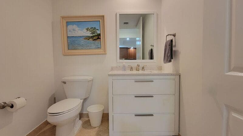 4445 El Mar Drive 303, Lauderdale-By-The-Sea, FL 33308 — photo 36 of 42