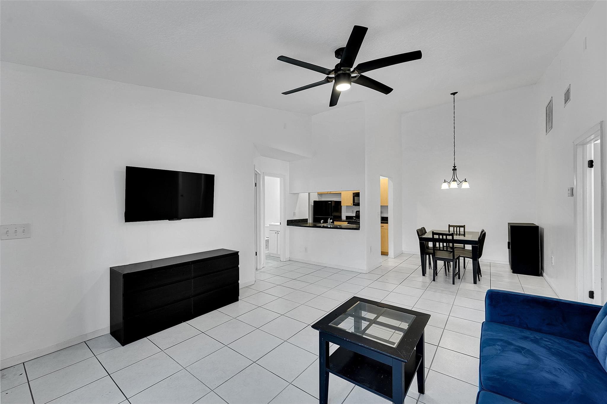 2698 N Nob Hill Road, Sunrise, FL 33322 — photo 3 of 27