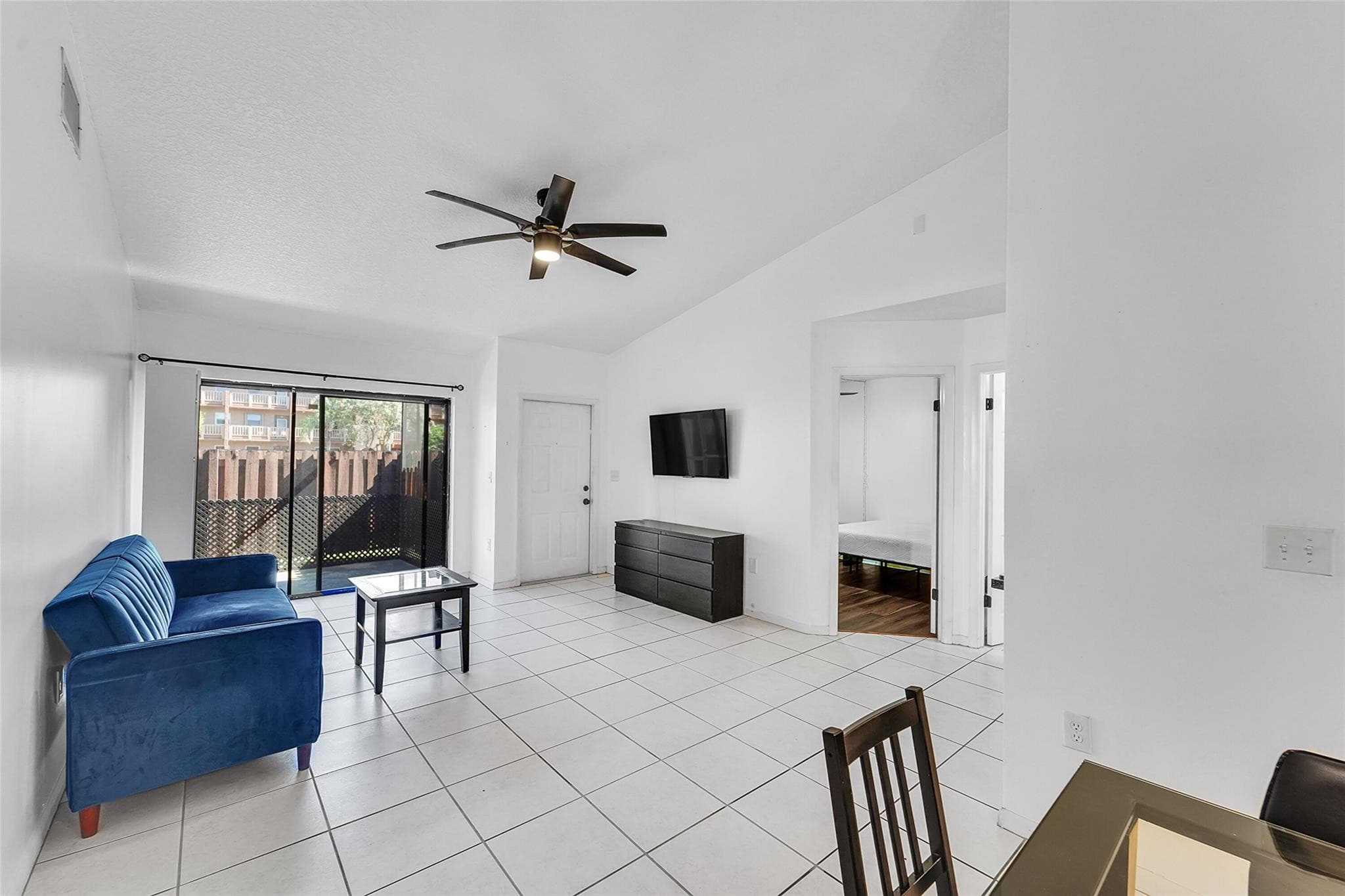 2698 N Nob Hill Road, Sunrise, FL 33322 — photo 4 of 27