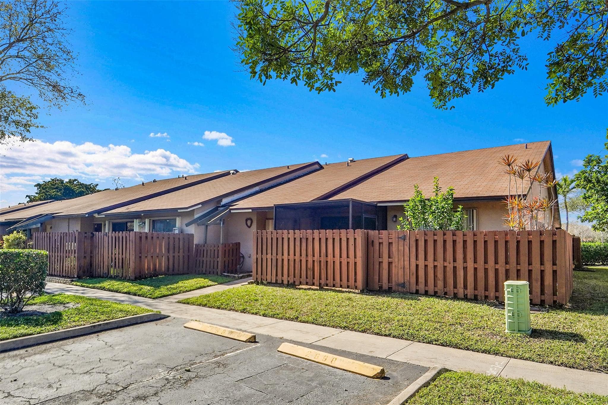 2698 N Nob Hill Road, Sunrise, FL 33322 — photo 19 of 27