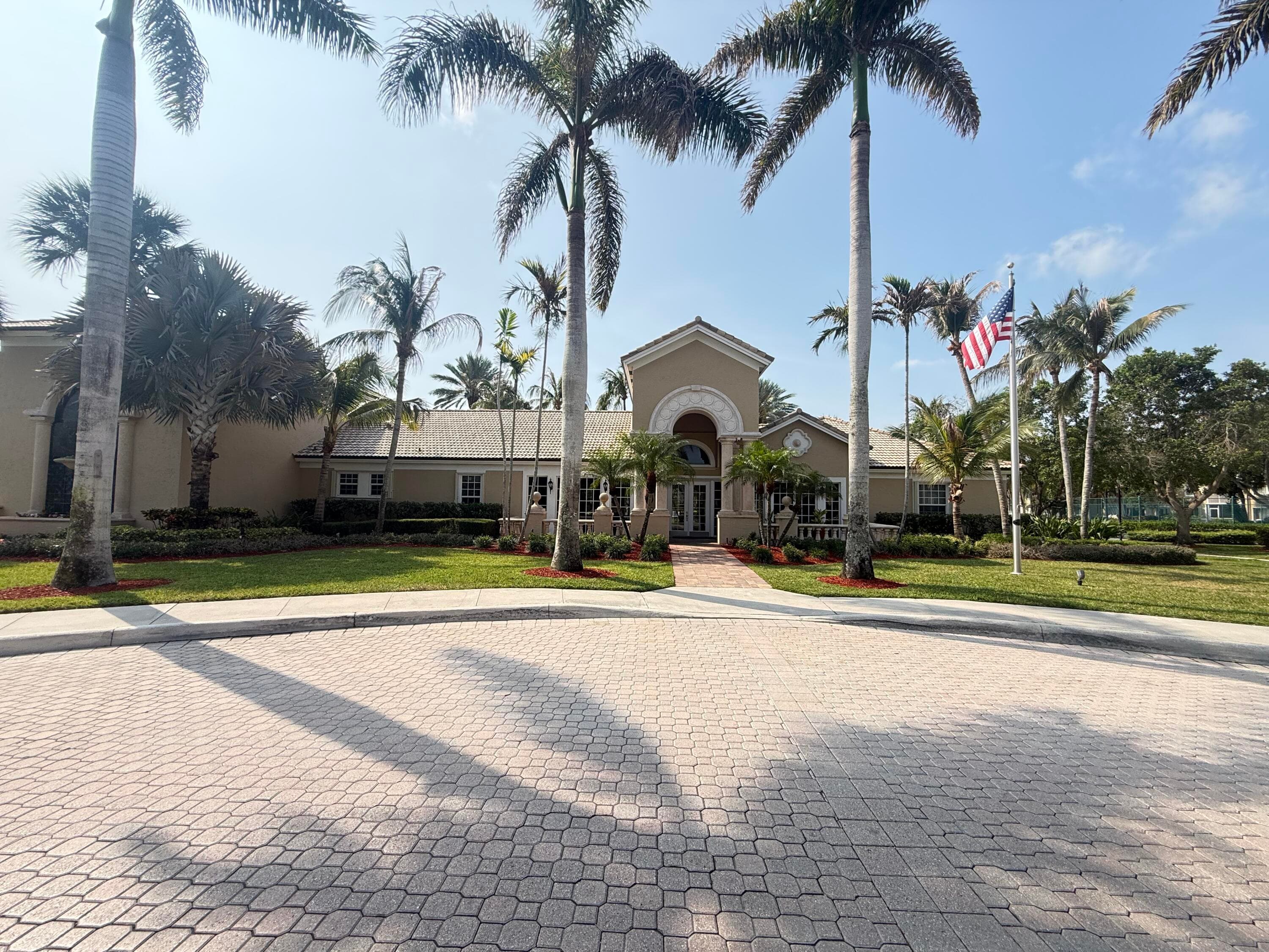284 Village Boulevard 9110, Tequesta, FL 33469 — photo 1 of 30
