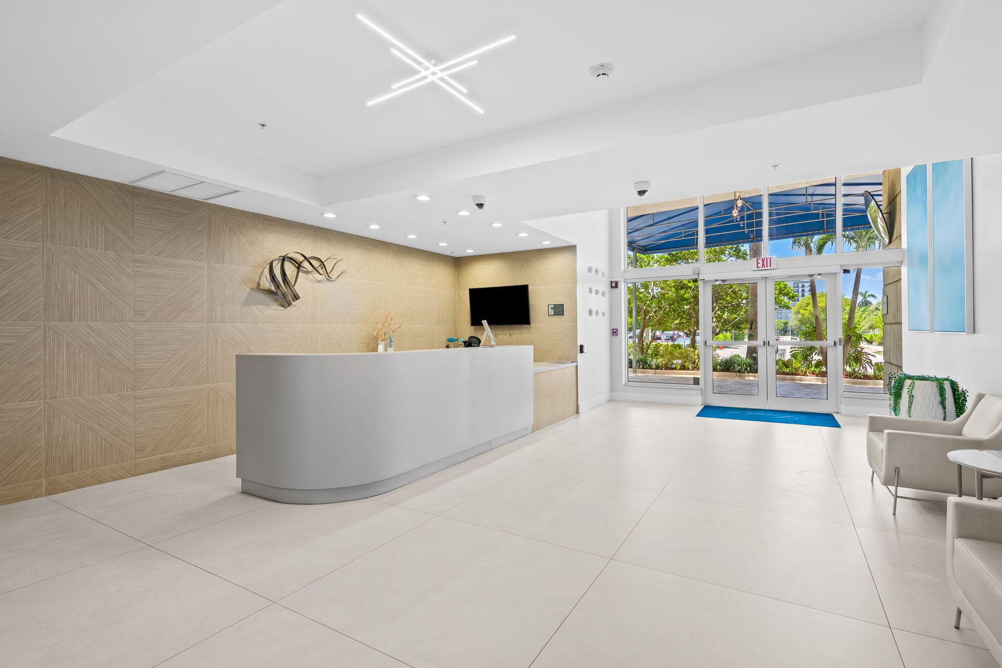 704 N Ocean Boulevard 404, Pompano Beach, FL 33062 — photo 33 of 44