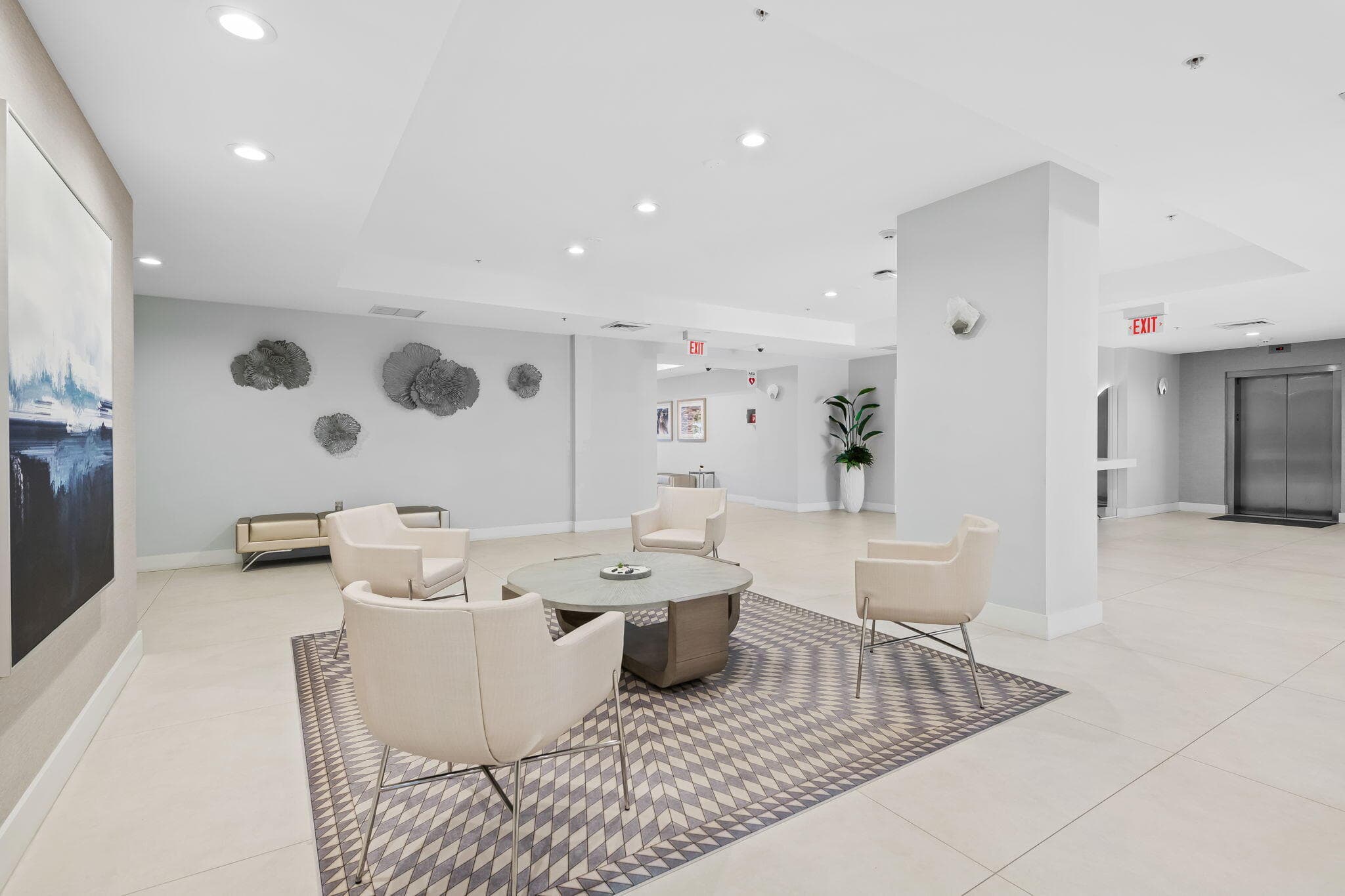 704 N Ocean Boulevard 404, Pompano Beach, FL 33062 — photo 35 of 44
