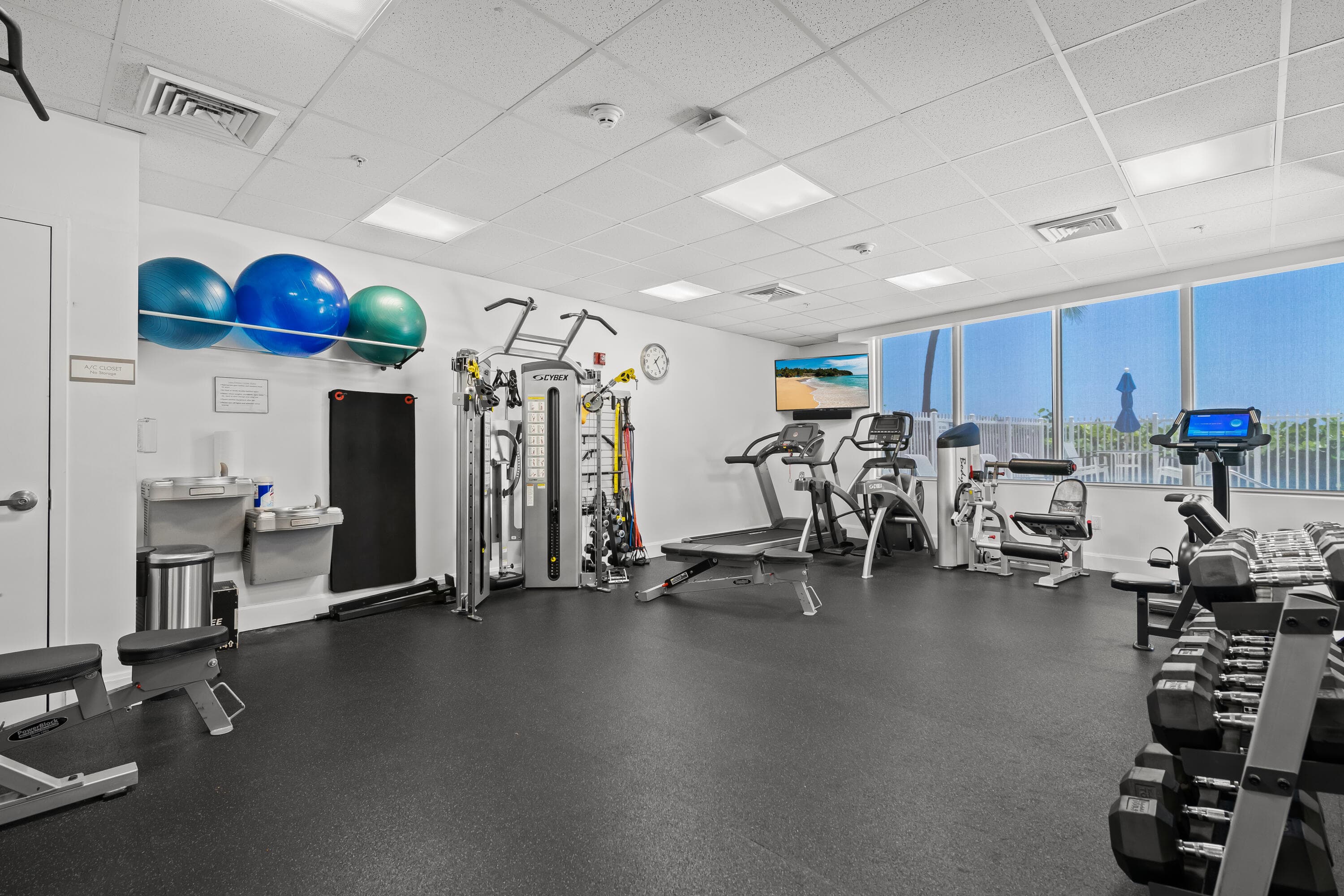 704 N Ocean Boulevard 404, Pompano Beach, FL 33062 — photo 36 of 44