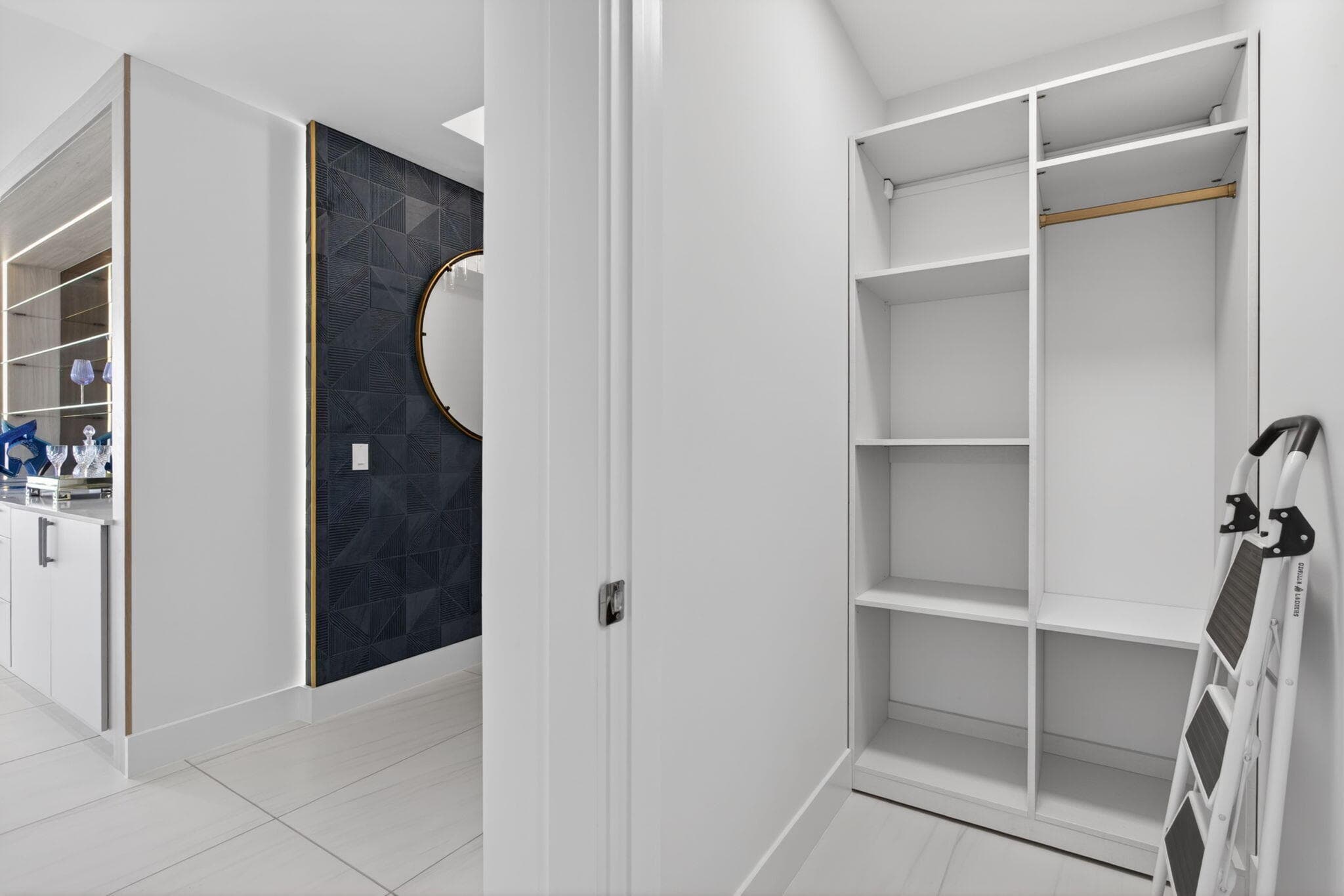 151 N Seabreeze Boulevard 1004, Fort Lauderdale, FL 33304 — photo 11 of 60
