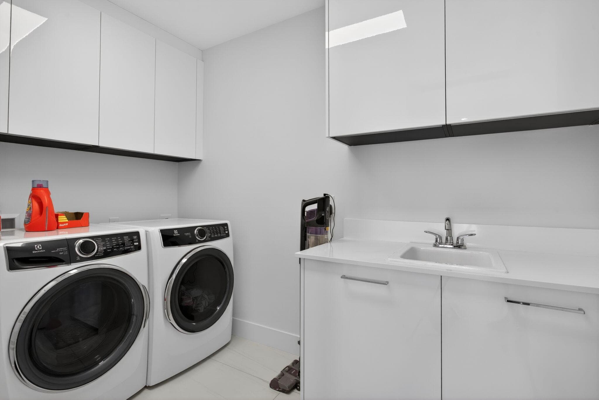 151 N Seabreeze Boulevard 1004, Fort Lauderdale, FL 33304 — photo 42 of 60