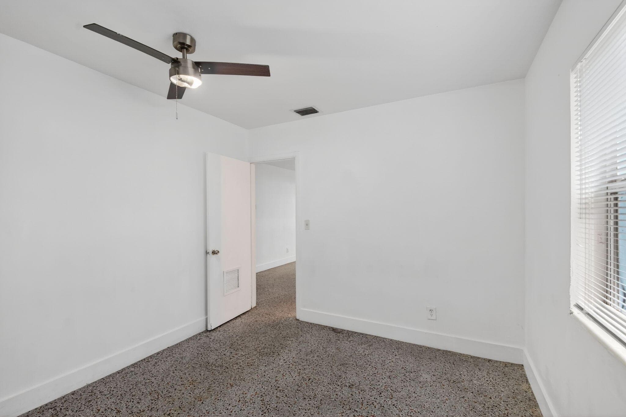 301 S L Street, Lake Worth Beach, FL 33460 — photo 15 of 35