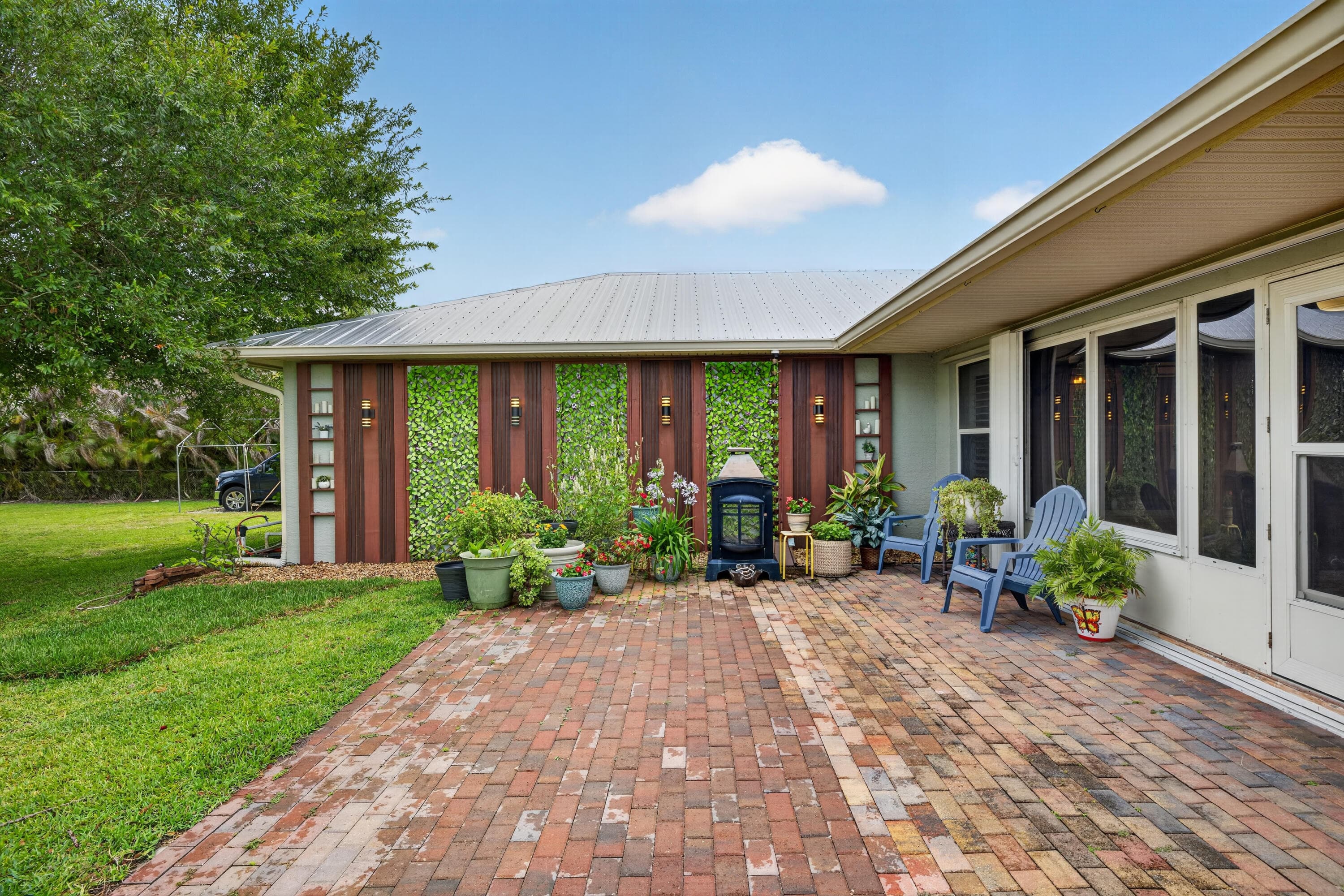 5606 Silver Oak Drive, Fort Pierce, FL 34982 — photo 2 of 26