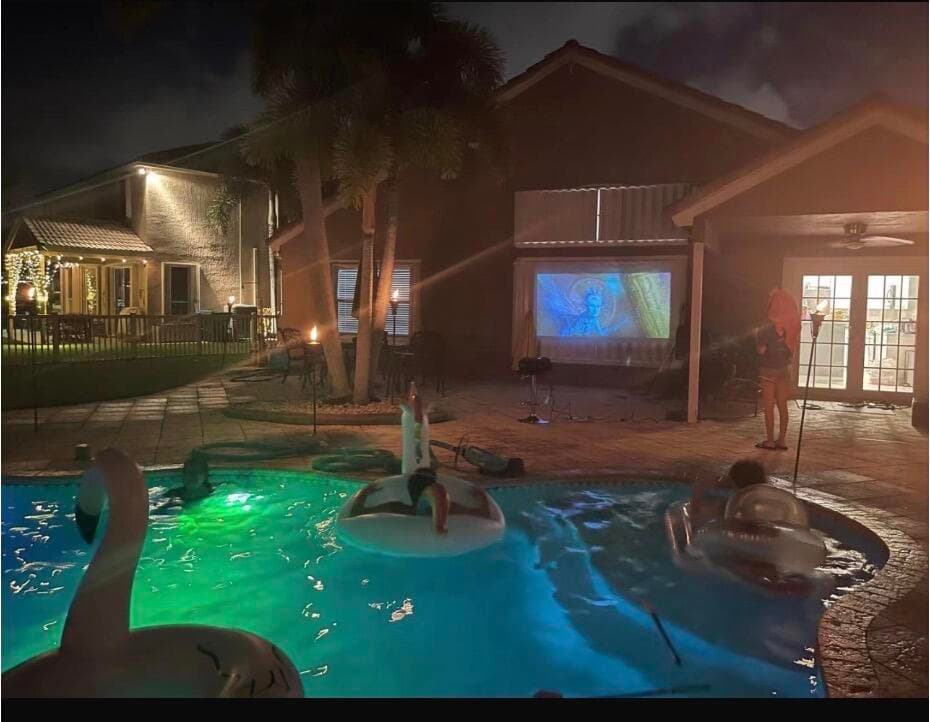 1490 NW 144th Avenue, Pembroke Pines, FL 33028 — photo 16 of 38
