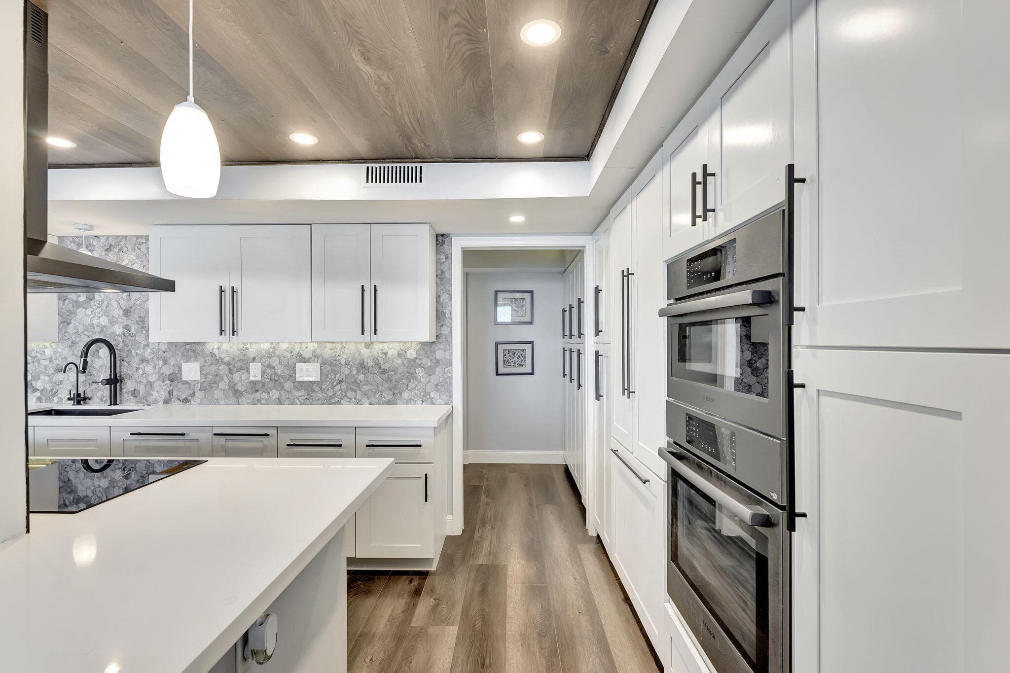 1890 S Ocean Drive 2103, Hallandale Beach, FL 33009 — photo 18 of 104