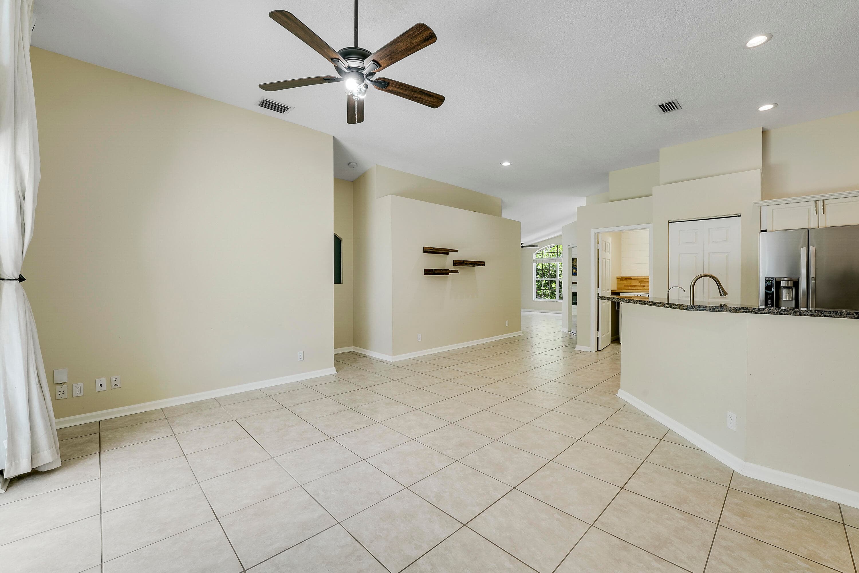 6334 Barbara Street, Jupiter, FL 33458 — photo 17 of 38