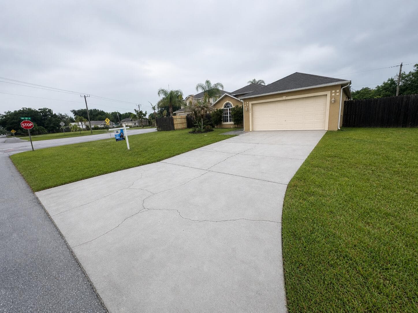 3426 NW 38th Avenue 3426, Okeechobee, FL 34972 — photo 2 of 13