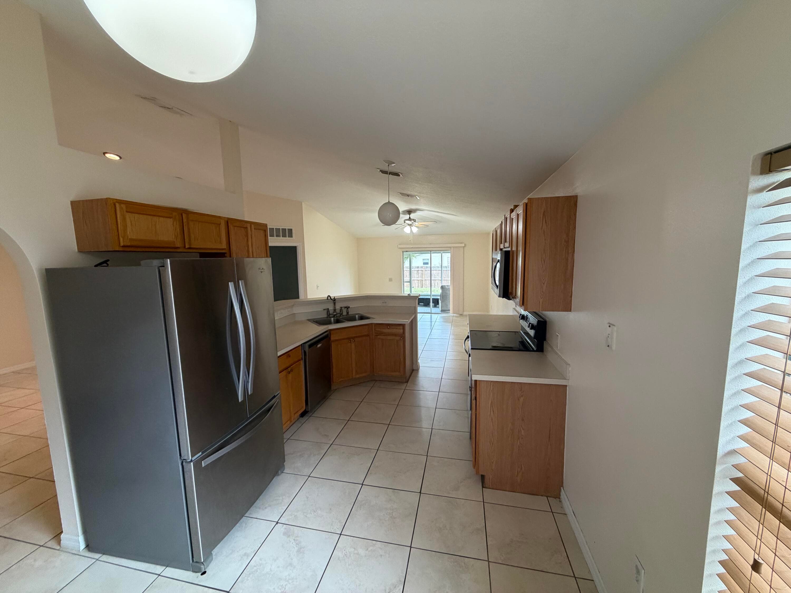 3426 NW 38th Avenue 3426, Okeechobee, FL 34972 — photo 6 of 13