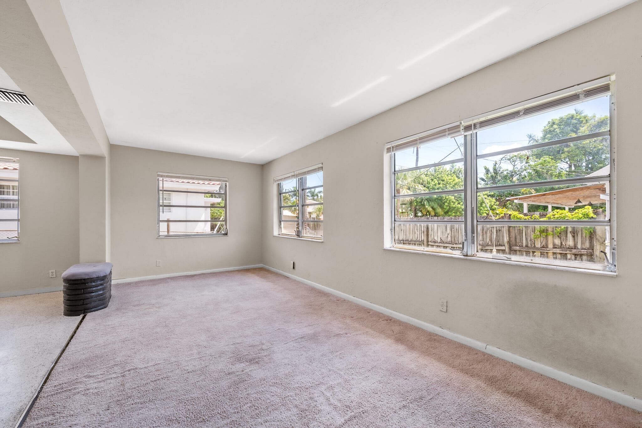 1308 SW 9th Avenue, Fort Lauderdale, FL 33315 — photo 9 of 34