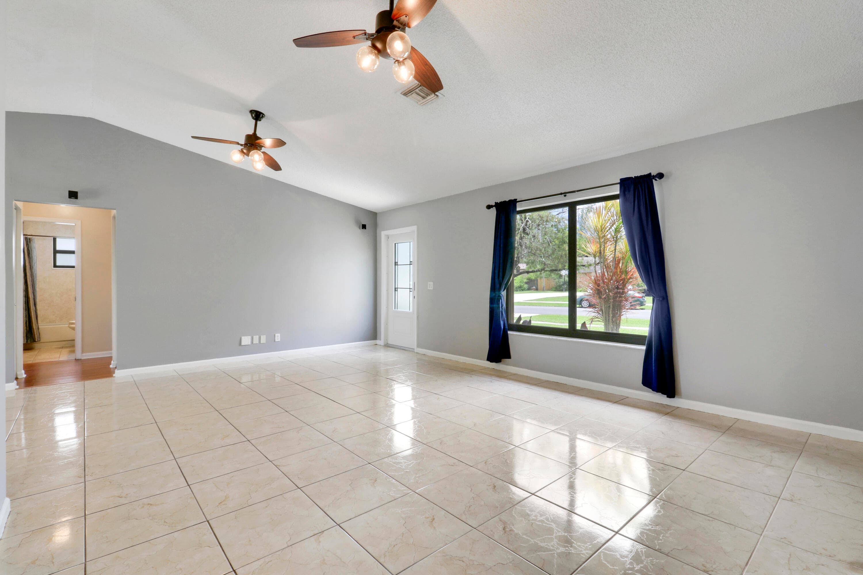 144 Bilbao Street, Royal Palm Beach, FL 33411 — photo 8 of 41