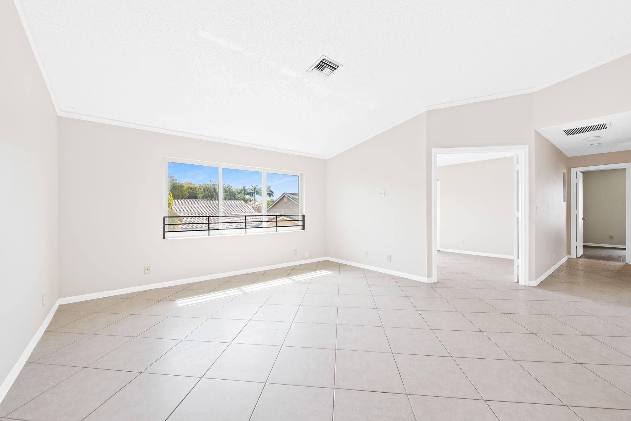 2981 NW 92nd Avenue, Coral Springs, FL 33065 — photo 4 of 21