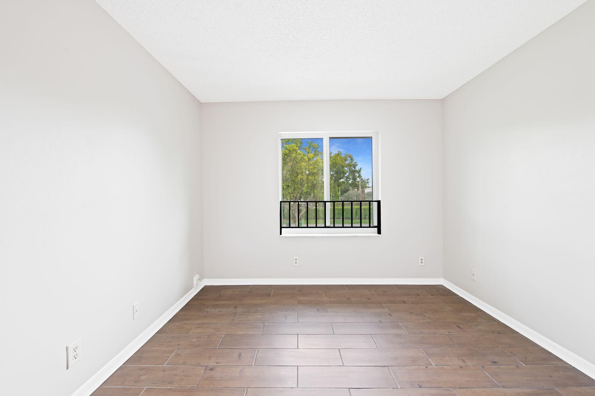 2981 NW 92nd Avenue, Coral Springs, FL 33065 — photo 18 of 21