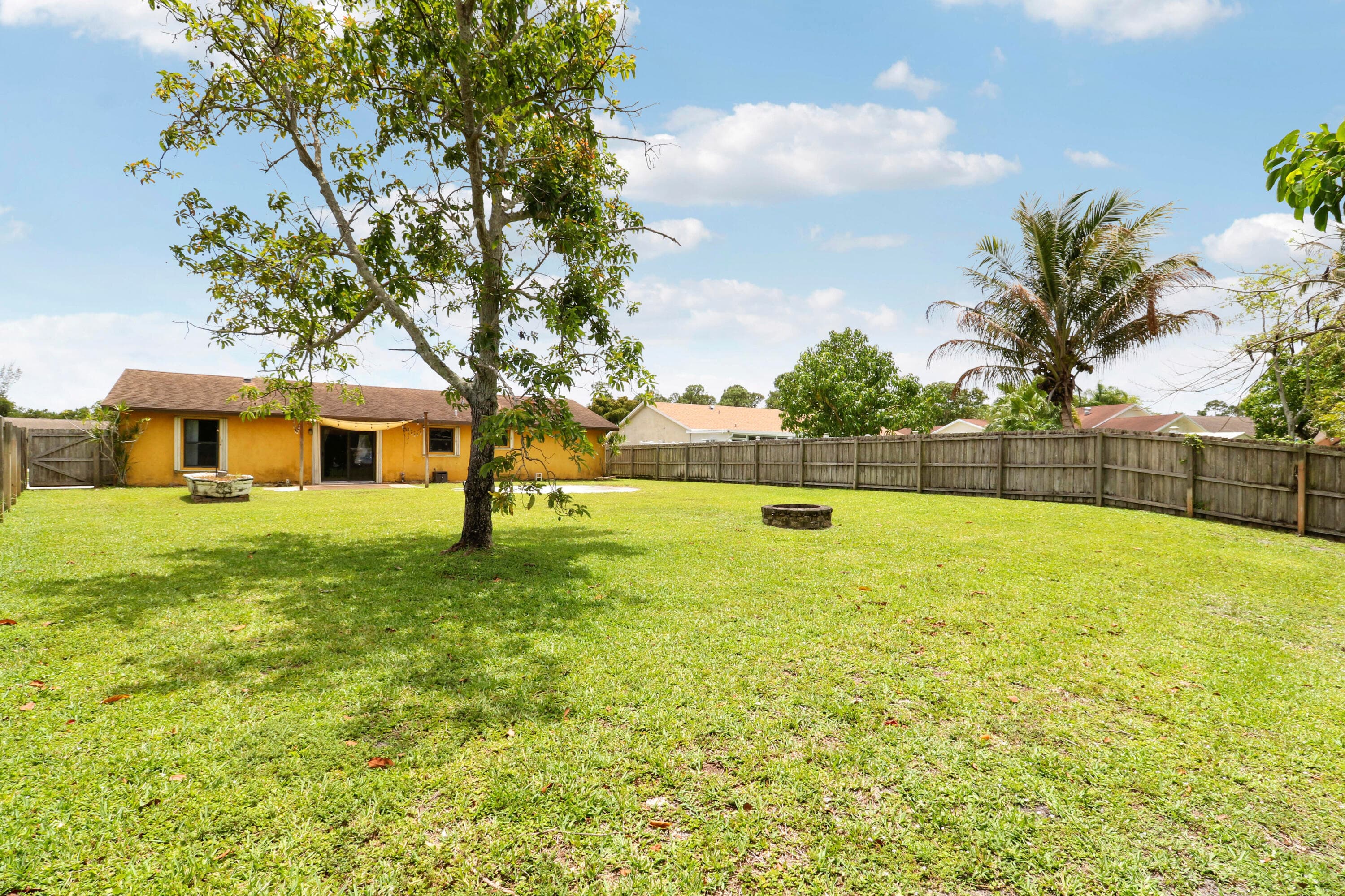 144 Bilbao Street, Royal Palm Beach, FL 33411 — photo 33 of 41