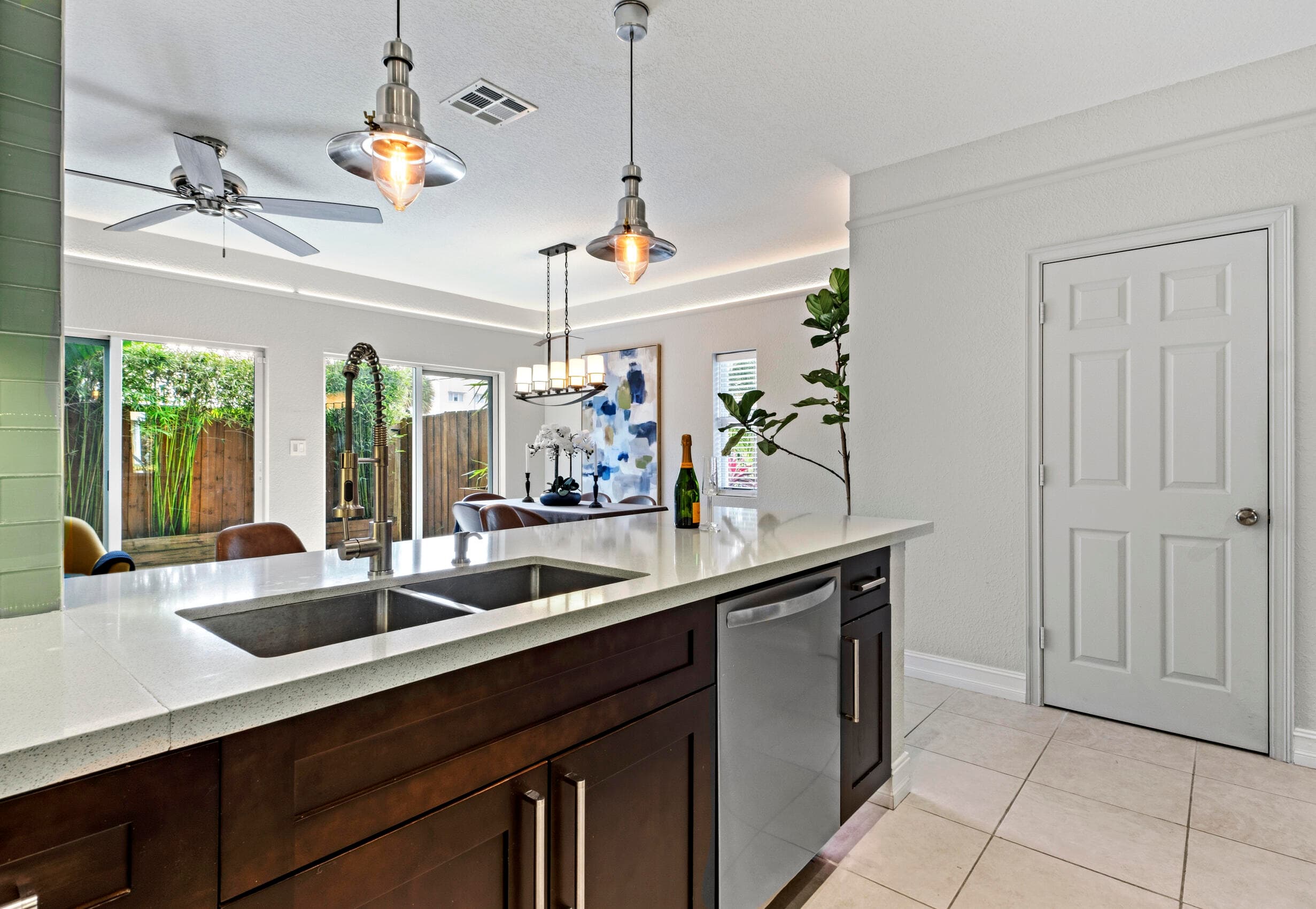 1741 NE 4th Avenue F5, Fort Lauderdale, FL 33305 — photo 12 of 46