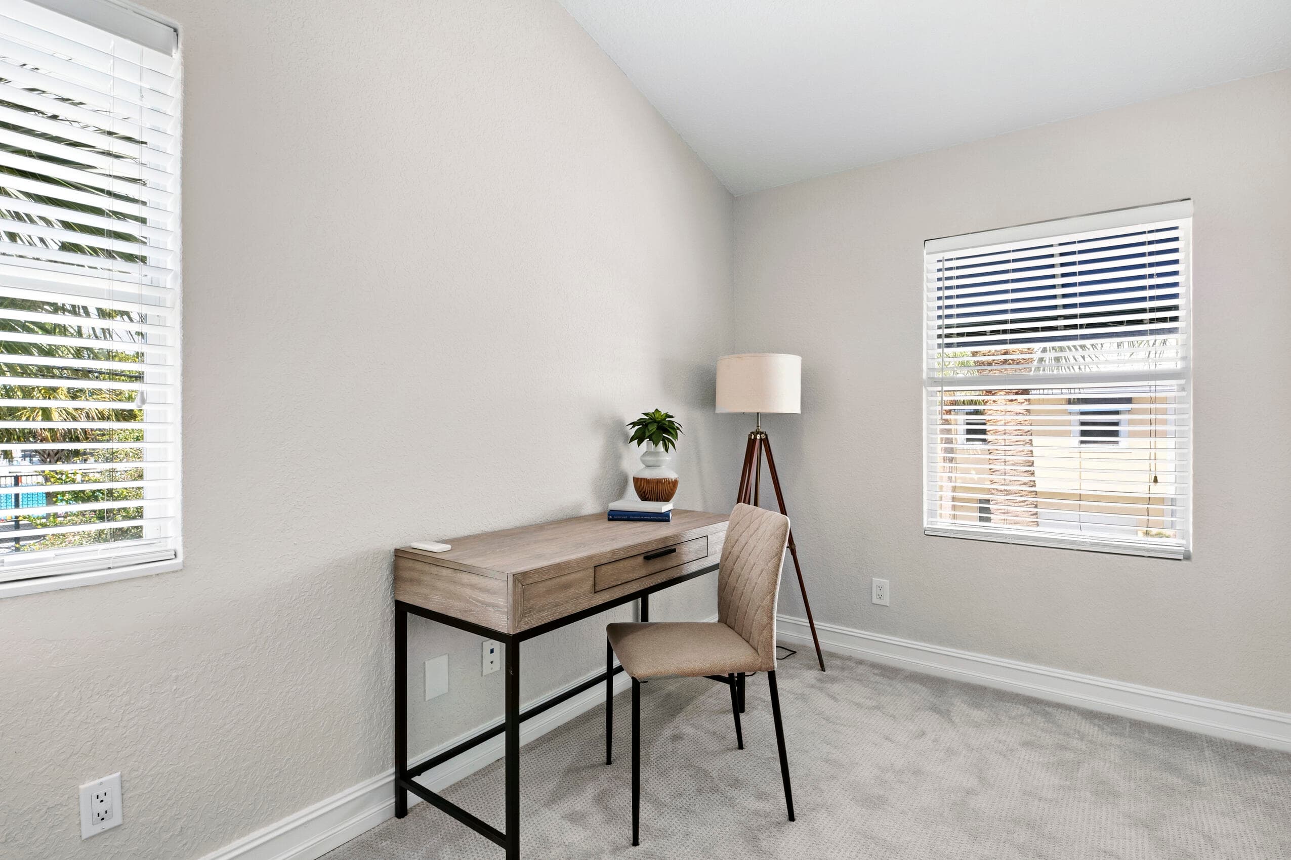 1741 NE 4th Avenue F5, Fort Lauderdale, FL 33305 — photo 35 of 46