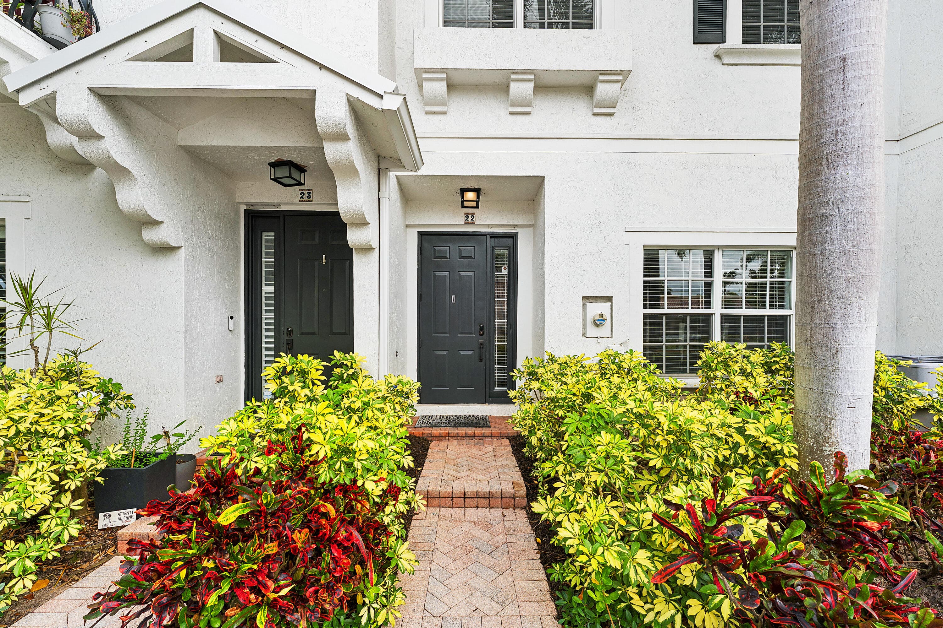 295 NE 5th Avenue 22, Delray Beach, FL 33483 — photo 4 of 35