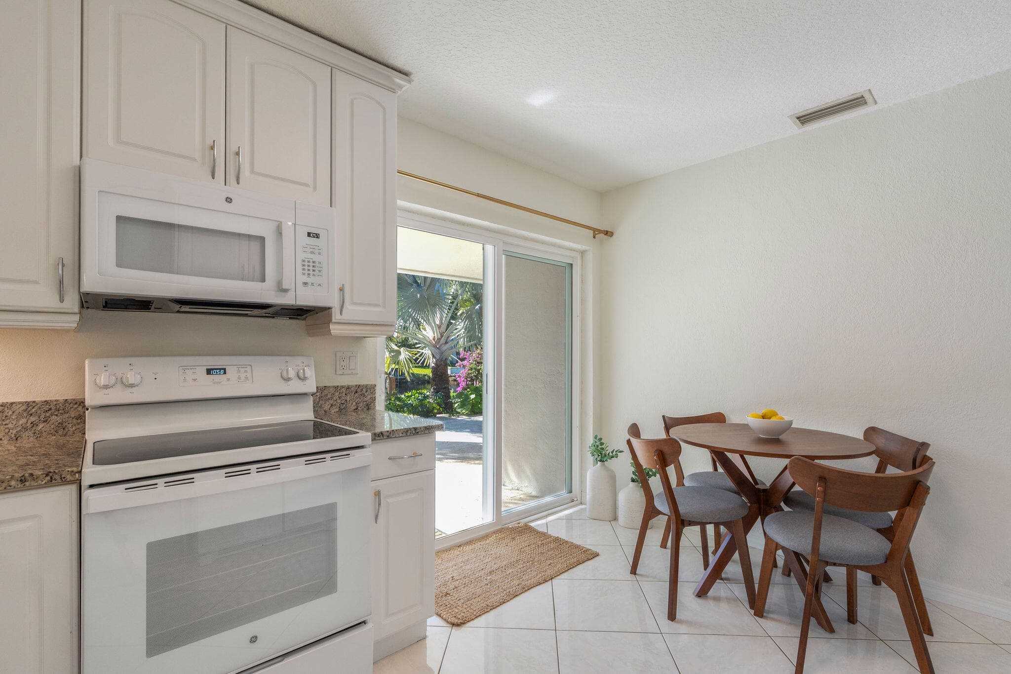 1850 SE 7th Street B, Pompano Beach, FL 33060 — photo 13 of 30