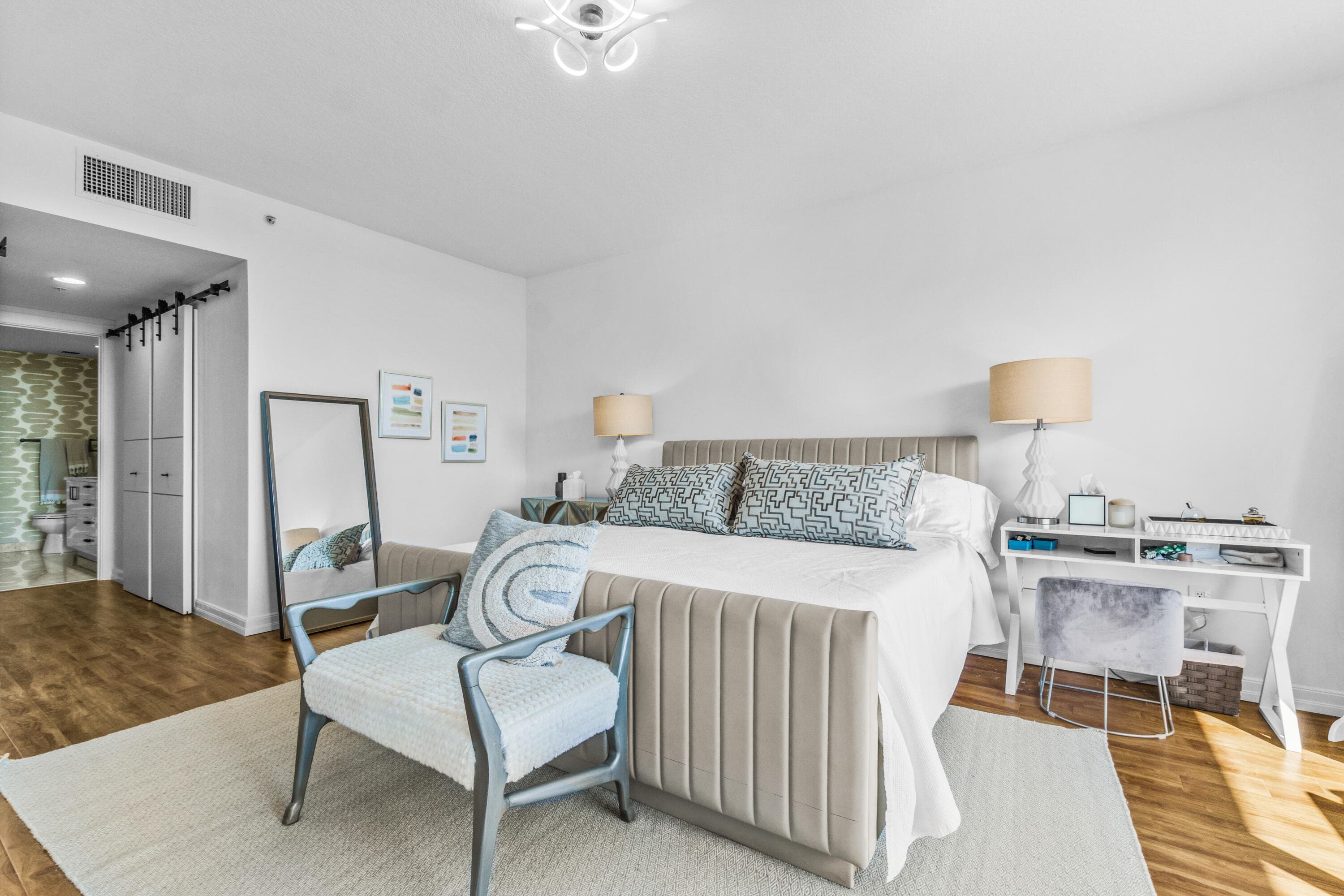 550 Okeechobee Boulevard 422, West Palm Beach, FL 33401 — photo 12 of 34