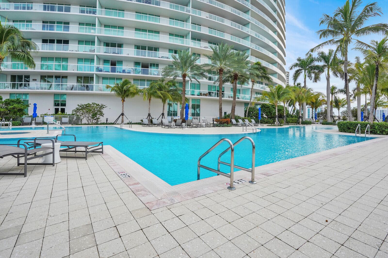 1 N Ocean Boulevard 913, Pompano Beach, FL 33062 — photo 22 of 38