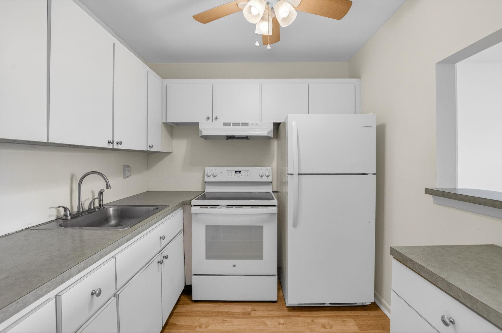 660 Horizon W 107, Boynton Beach, FL 33435 — photo 11 of 39
