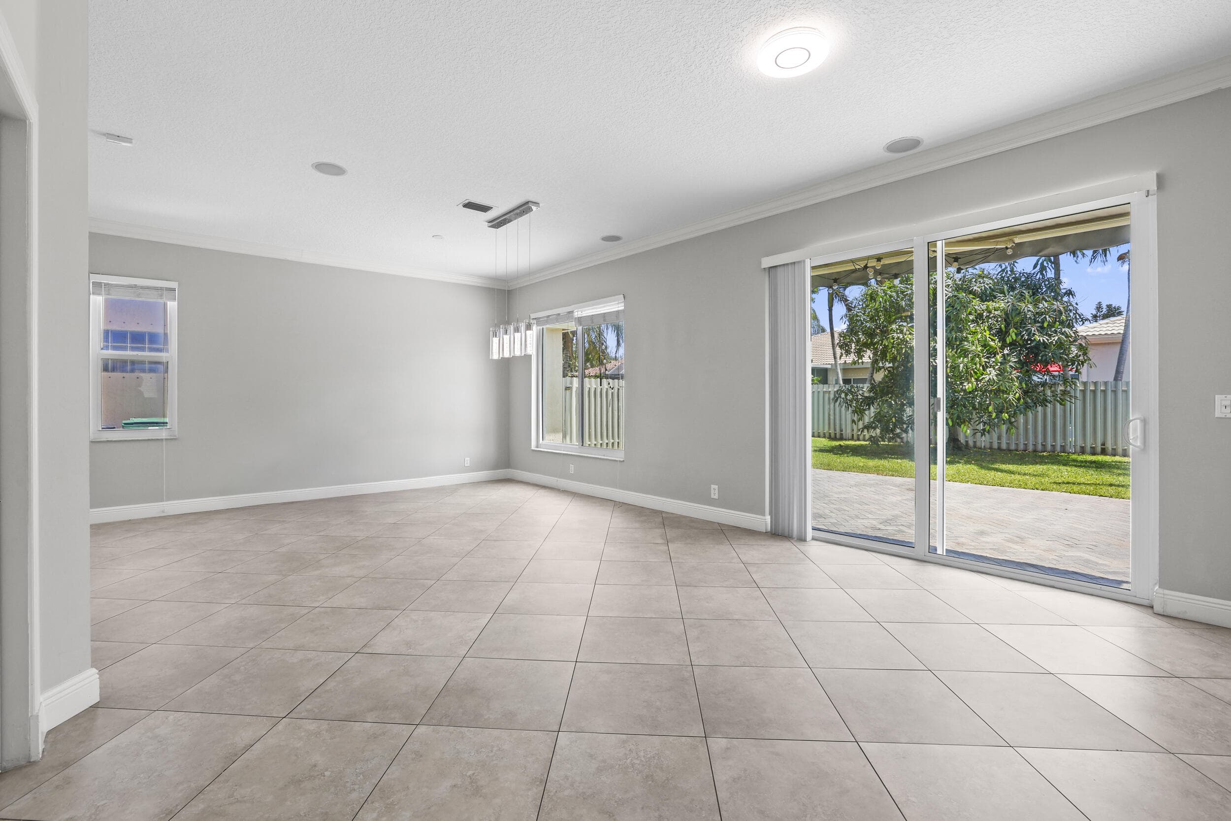 6878 NW 33rd Street, Margate, FL 33063 — photo 12 of 52