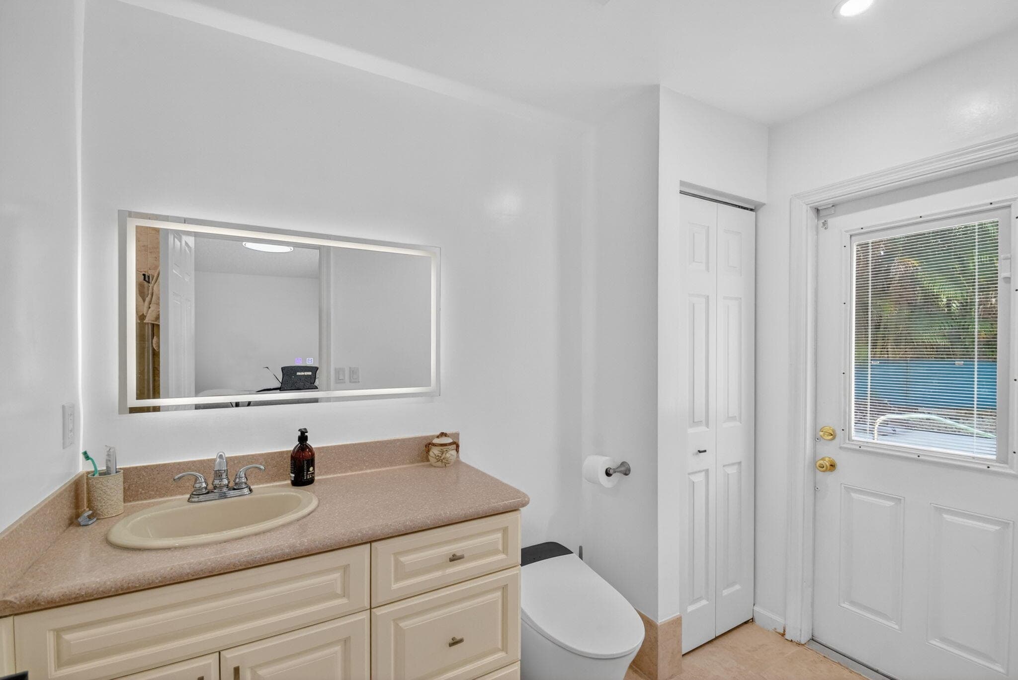 1084 Aspri Way, Riviera Beach, FL 33418 — photo 21 of 78