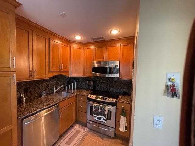 22 Colonial Club Drive 103, Boynton Beach, FL 33435 — photo 5 of 41