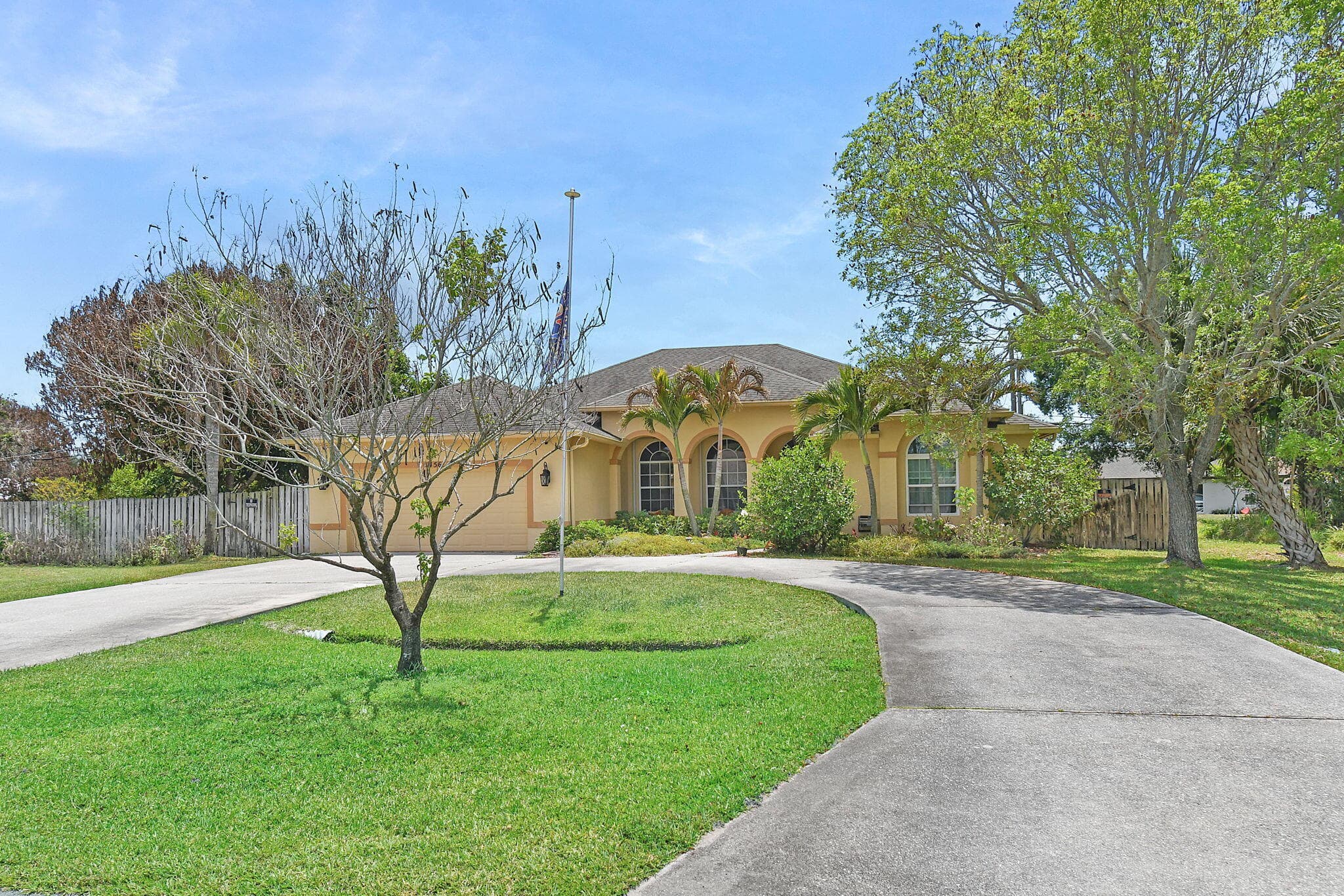 1456 SW Del Rio Boulevard, Port St. Lucie, FL 34953 — photo 1 of 31