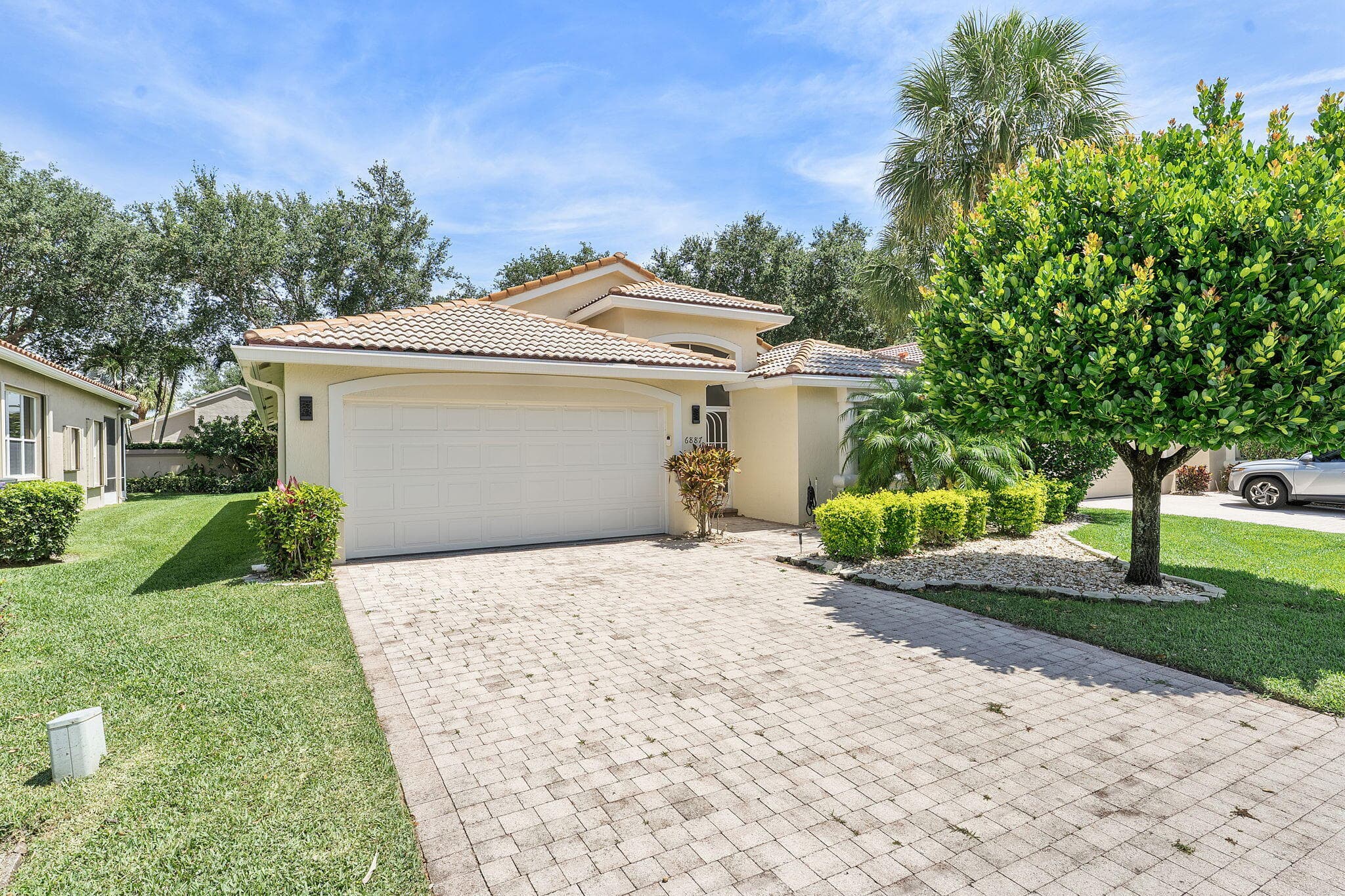 6887 Viale Elizabeth, Delray Beach, FL 33446 — photo 1 of 52