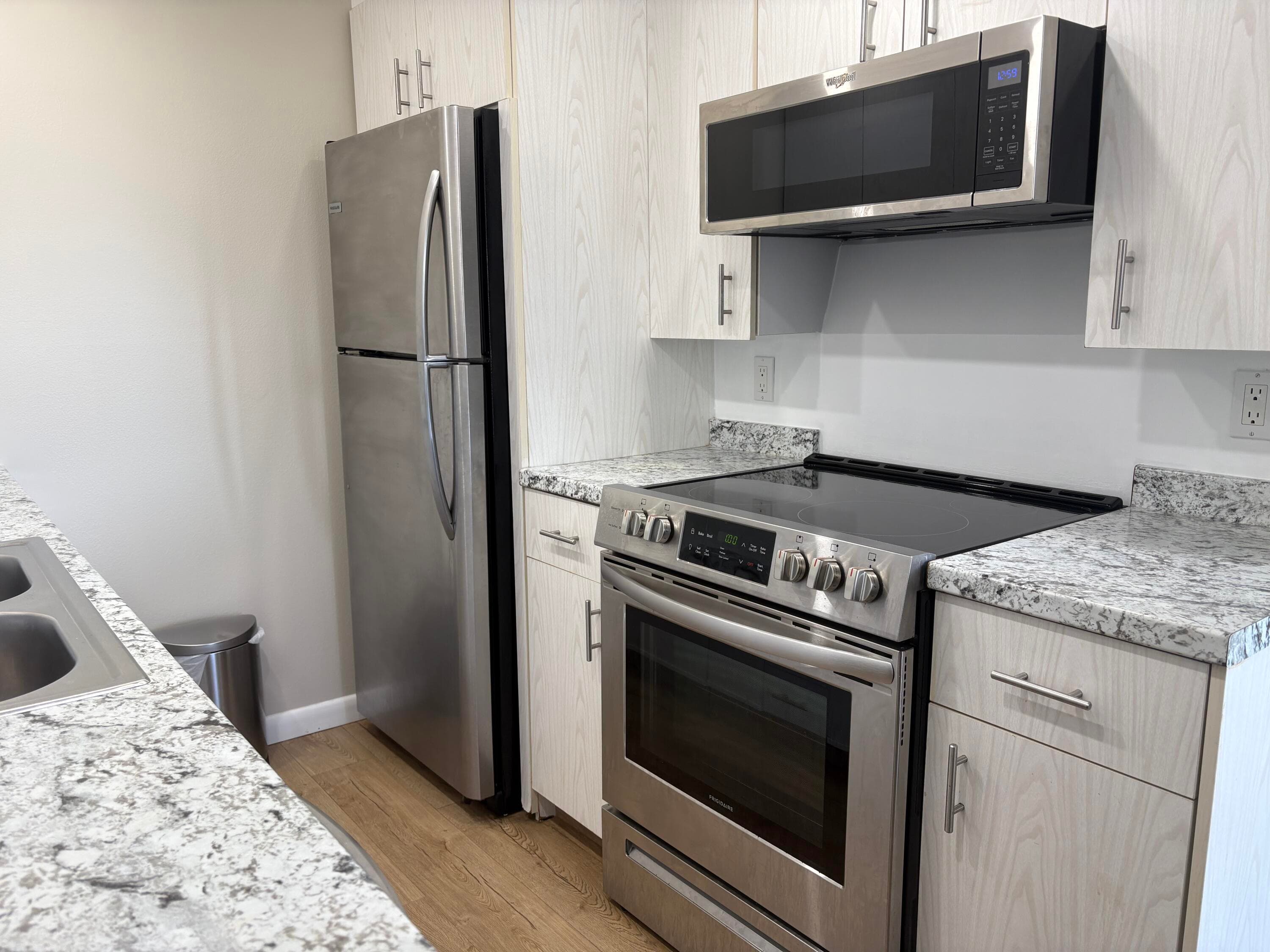 3082 Cornwall E, Boca Raton, FL 33434 — photo 1 of 20
