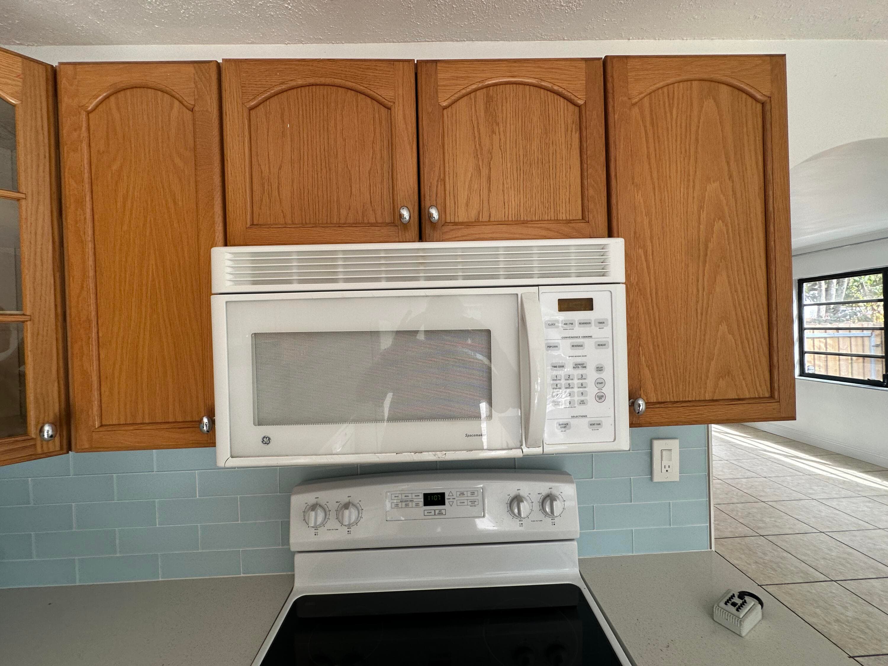 1424 SW 9th Street, Fort Lauderdale, FL 33312 — photo 11 of 36