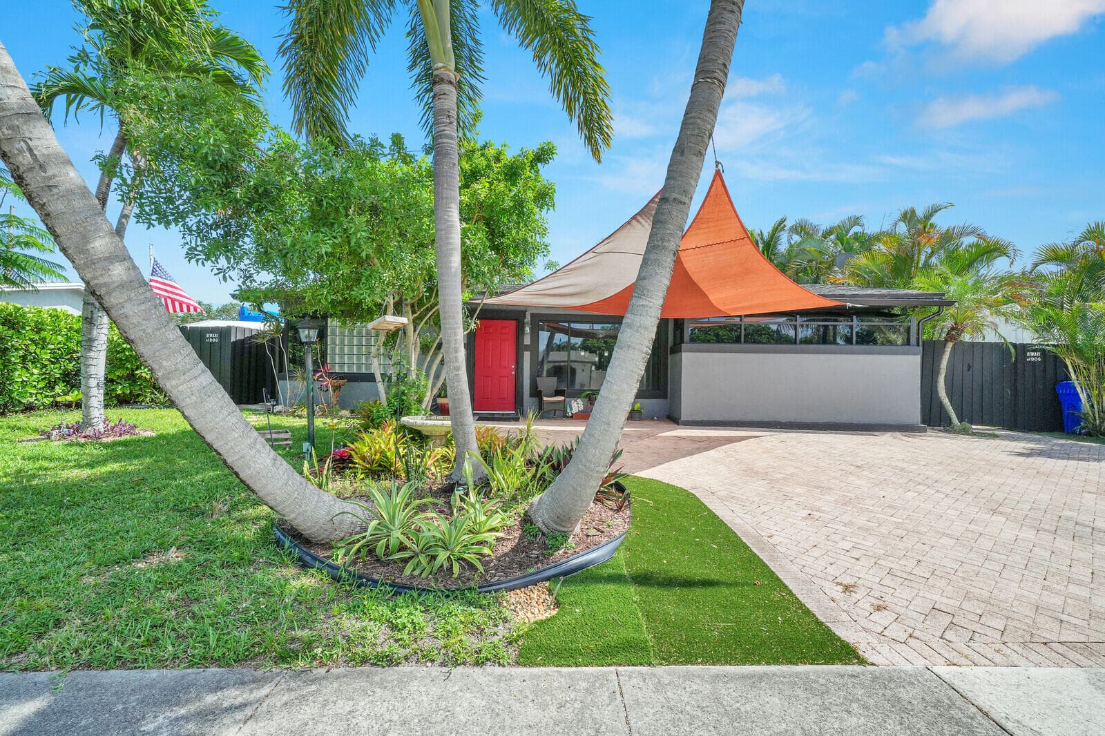910 NE 23rd Court, Pompano Beach, FL 33064 — photo 3 of 41