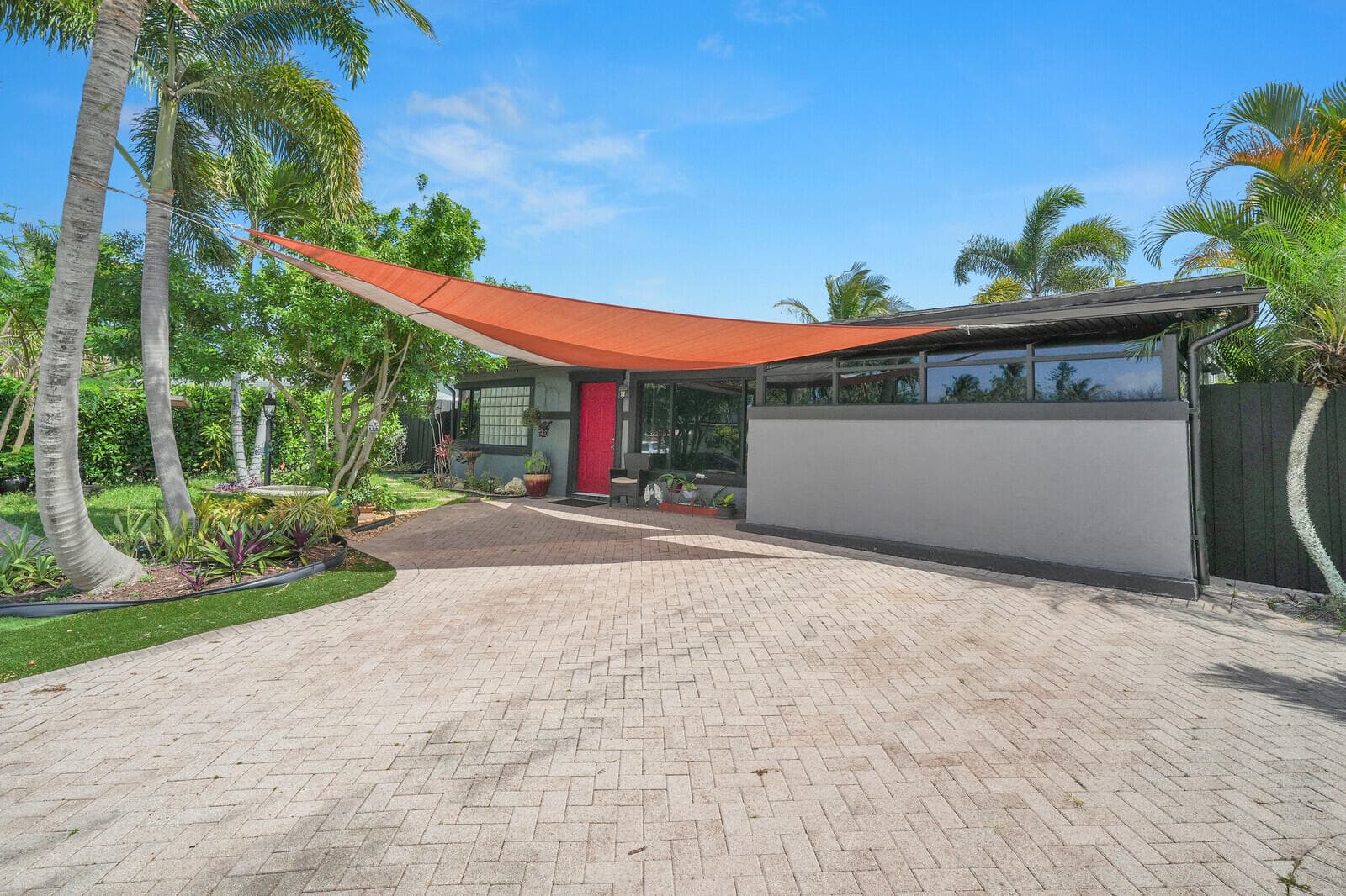 910 NE 23rd Court, Pompano Beach, FL 33064 — photo 2 of 41