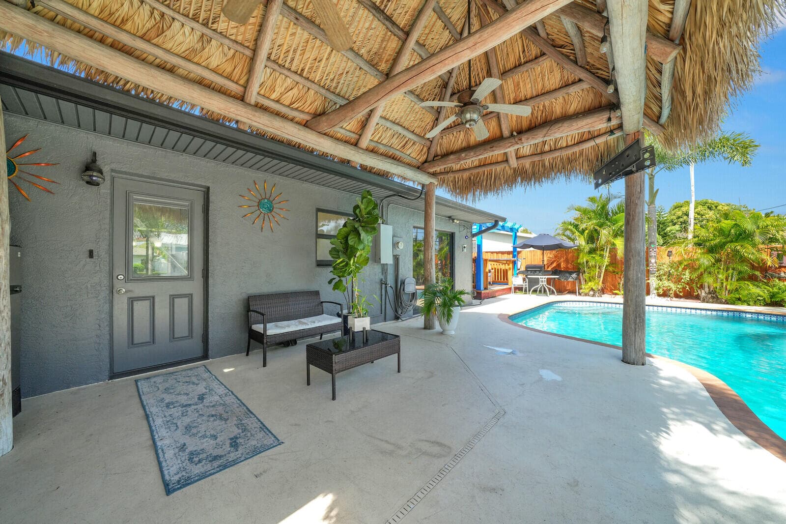 910 NE 23rd Court, Pompano Beach, FL 33064 — photo 22 of 41