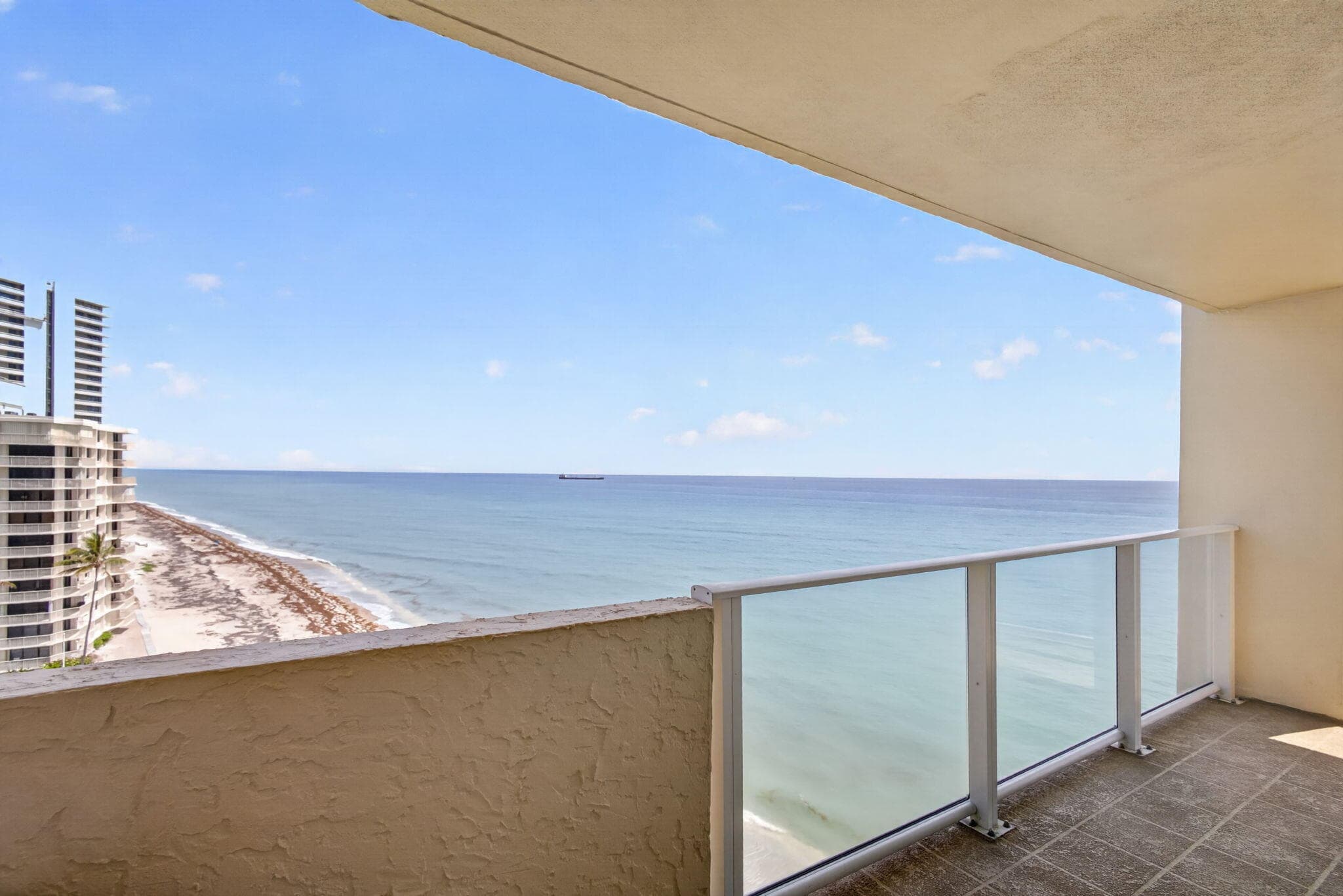 5440 N Ocean Drive 1006, Riviera Beach, FL 33404 — photo 20 of 57